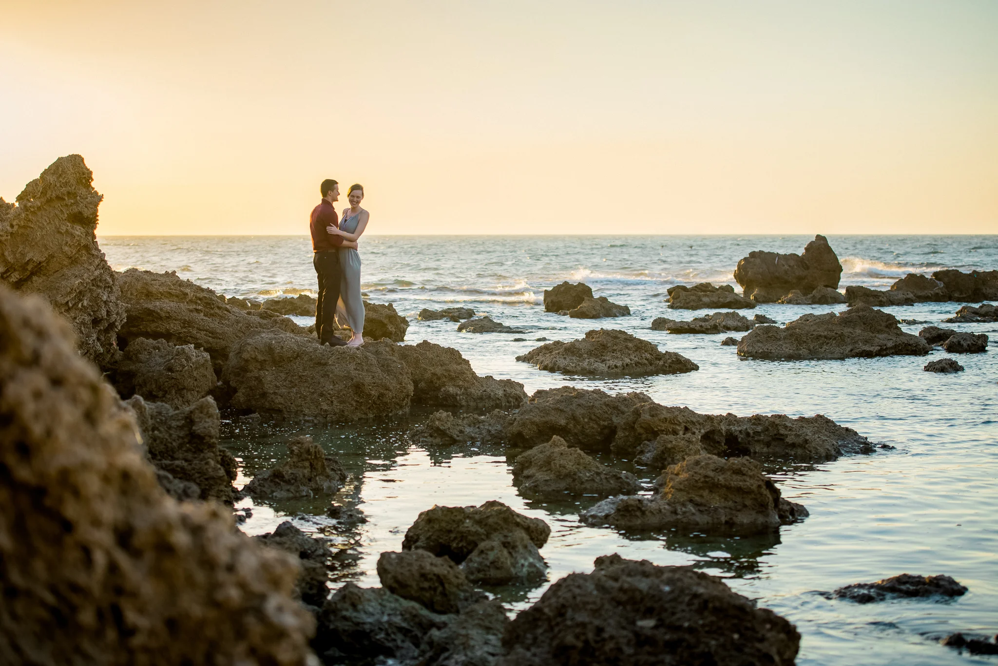 Cliffside-beach-engagement-session-hadera-israel-kate-giryes-photography-9321.jpg