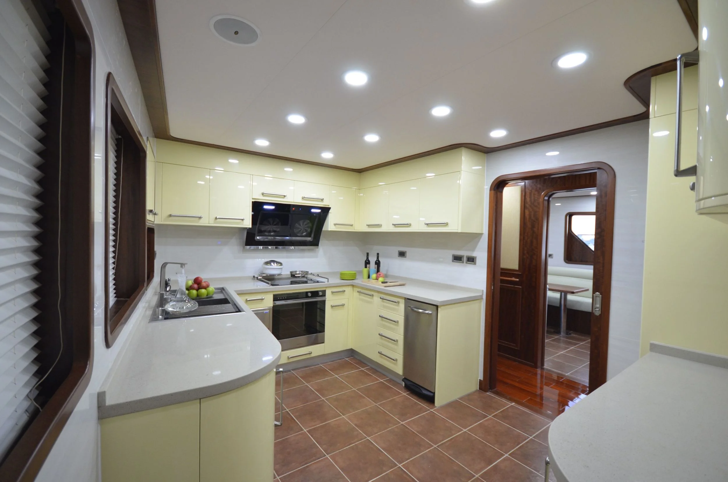 Bering 80 - Galley.JPG