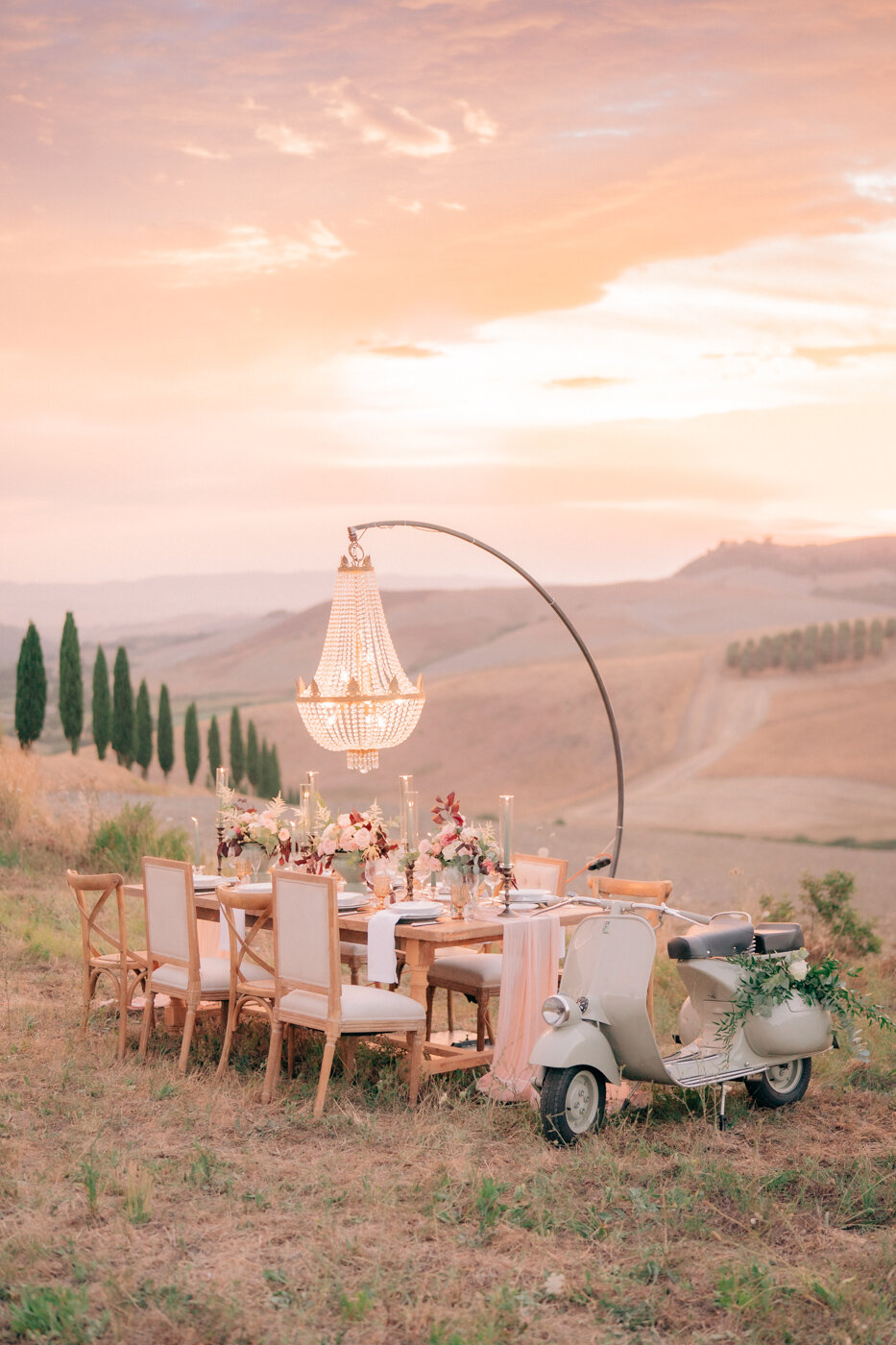 Romantic Wedding in Tuscany 01.jpg