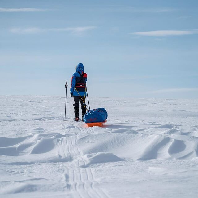 Solo expedition time! ❄️
. 
I&rsquo;ll be leaving from Finse, Norway, to cross the Hardangervidda, Europe&rsquo;s largest high mountain plateau!
.
I&rsquo;m writing this with my pulk pretty much packed (stuffed full if I&rsquo;m honest - I&rsquo;ve d