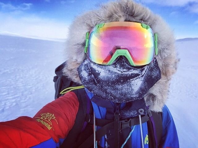 The latest from Hazel in Hardangervidda! 👇
.
As it's been snowing every day in very hilly terrain, I decided to move some of the heaviest kit into my backpack to make the pulk lighter through the deep snow - and it's worked a treat!
.
So, into my ba