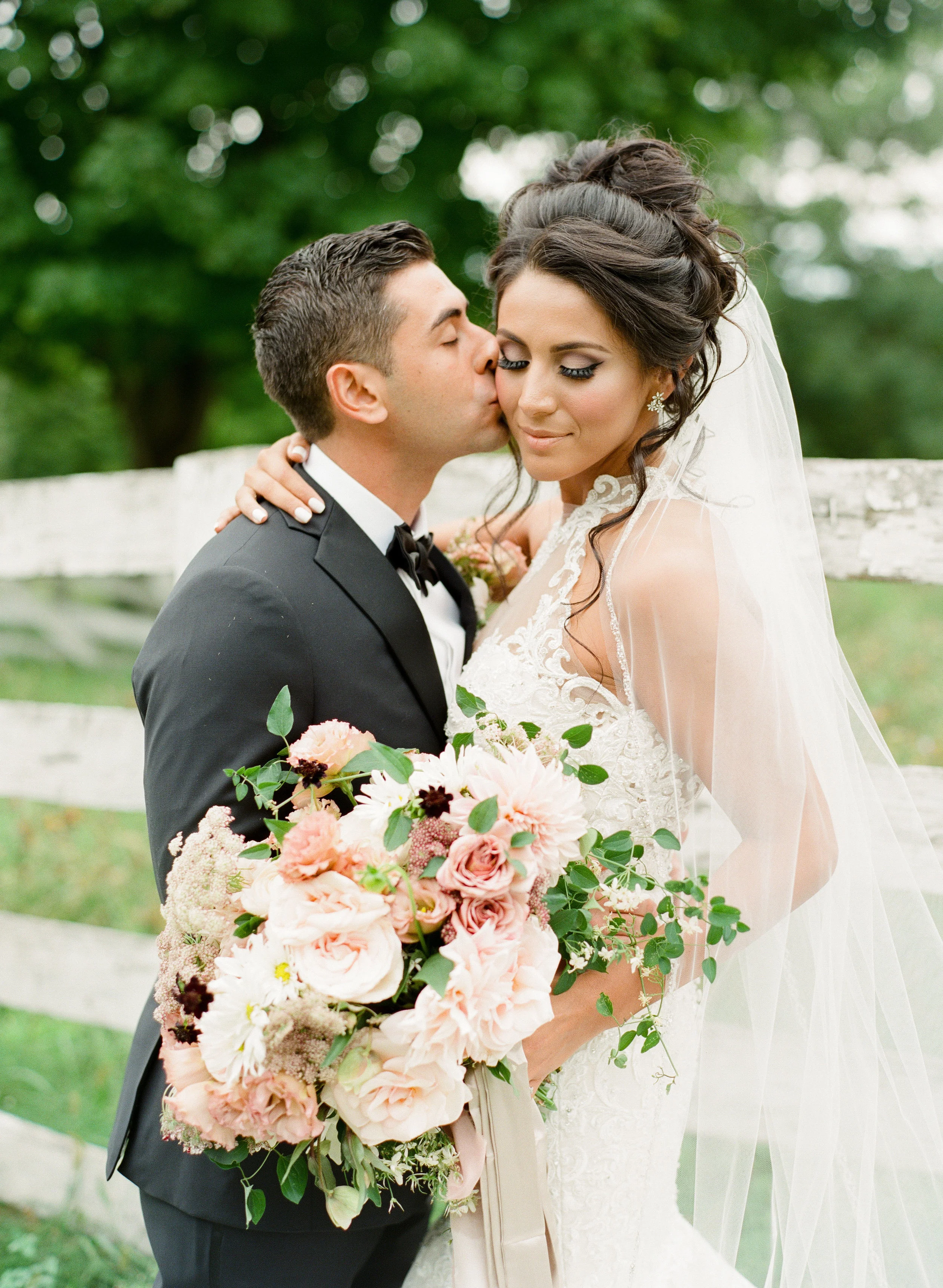 Kristen&Philip-B&GPortraits-LindsayMaddenPhotography-42.jpg