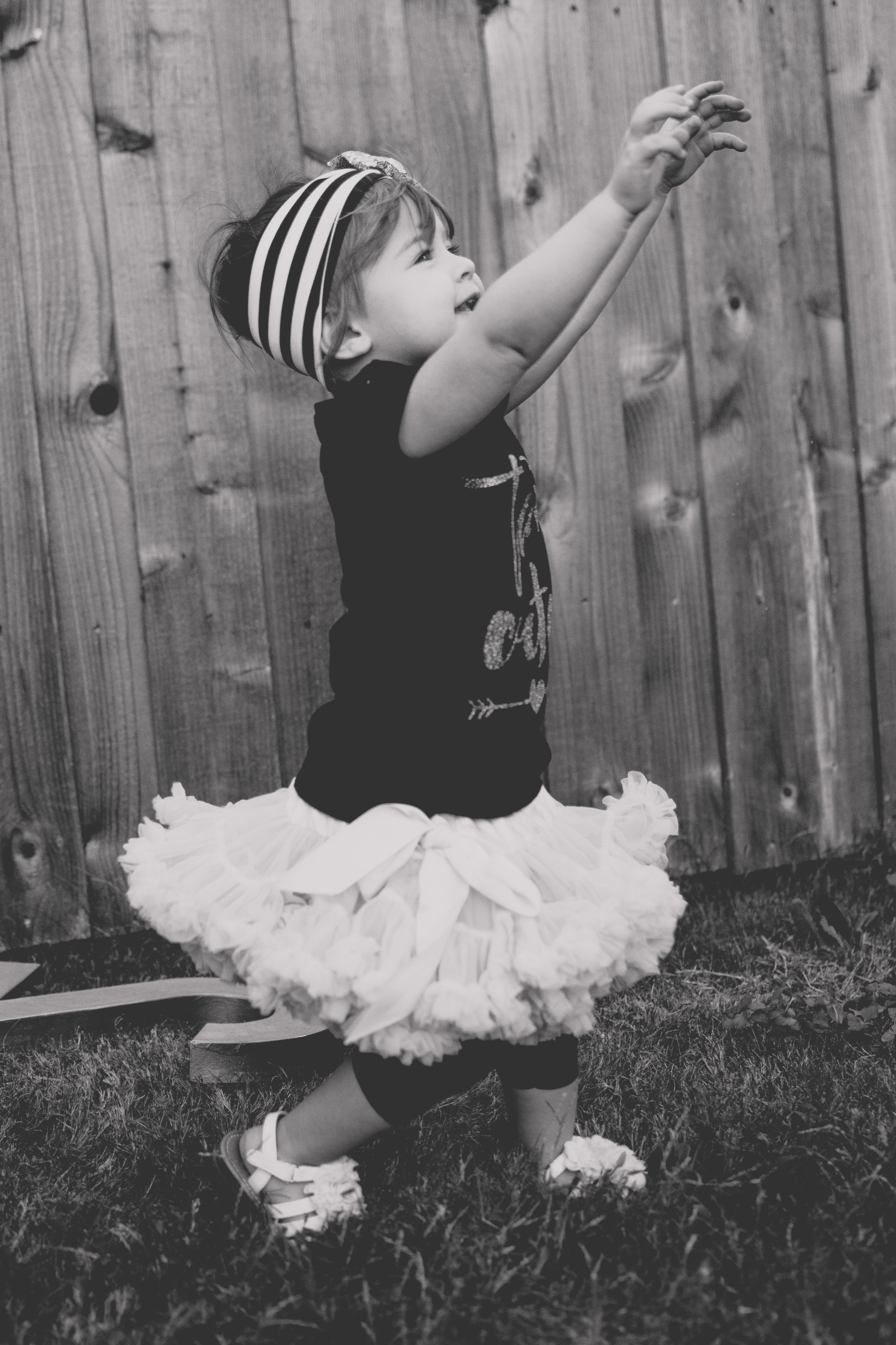  Second birthday, child photographer, kid photographer, dallas, fort worth, dfw, balloon, fairy tale photography, 