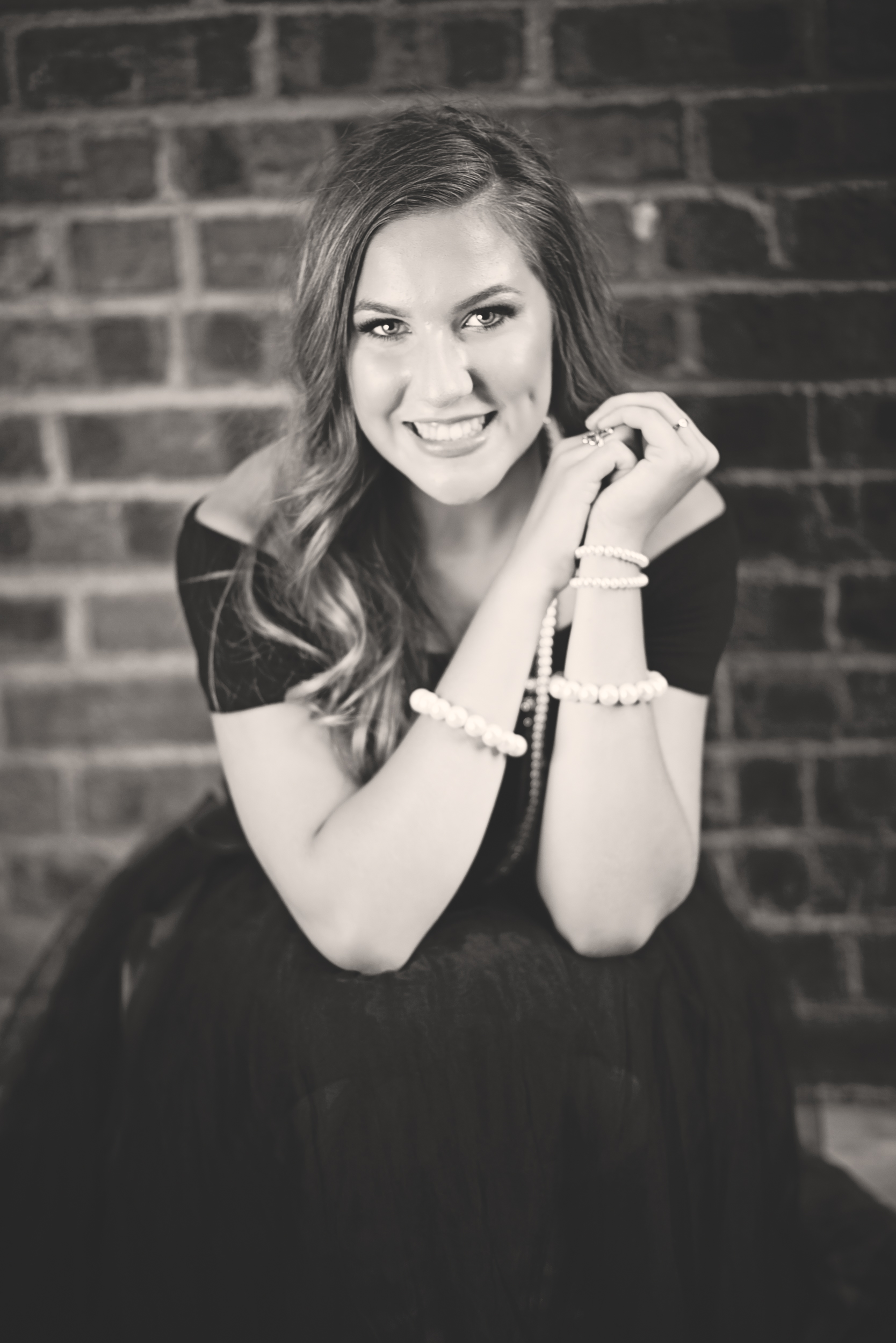 kimberly-peloquin-portraits-seniorportraits-raigan-058.jpg