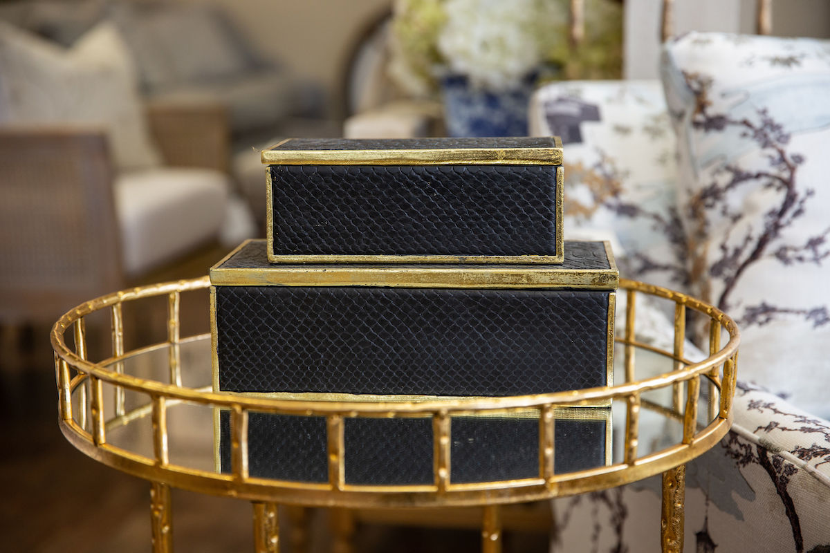 When transforming a living space, it’s amazing how much difference a few carefully chosen accent pieces can make.