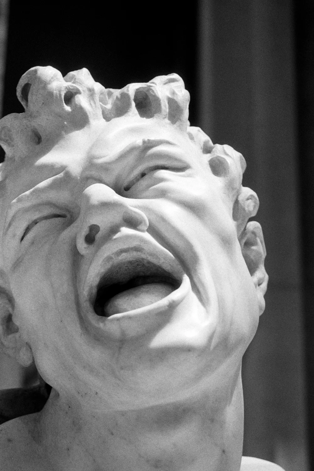 ROAR_ KENTMERE 400ISO NIKON FM10.JPG