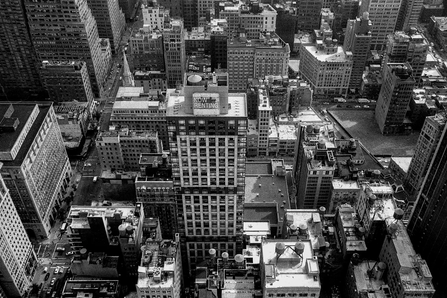EMPIRE STATE DOWN 6_ KENTMERE 400 NIKONF FM10.JPG