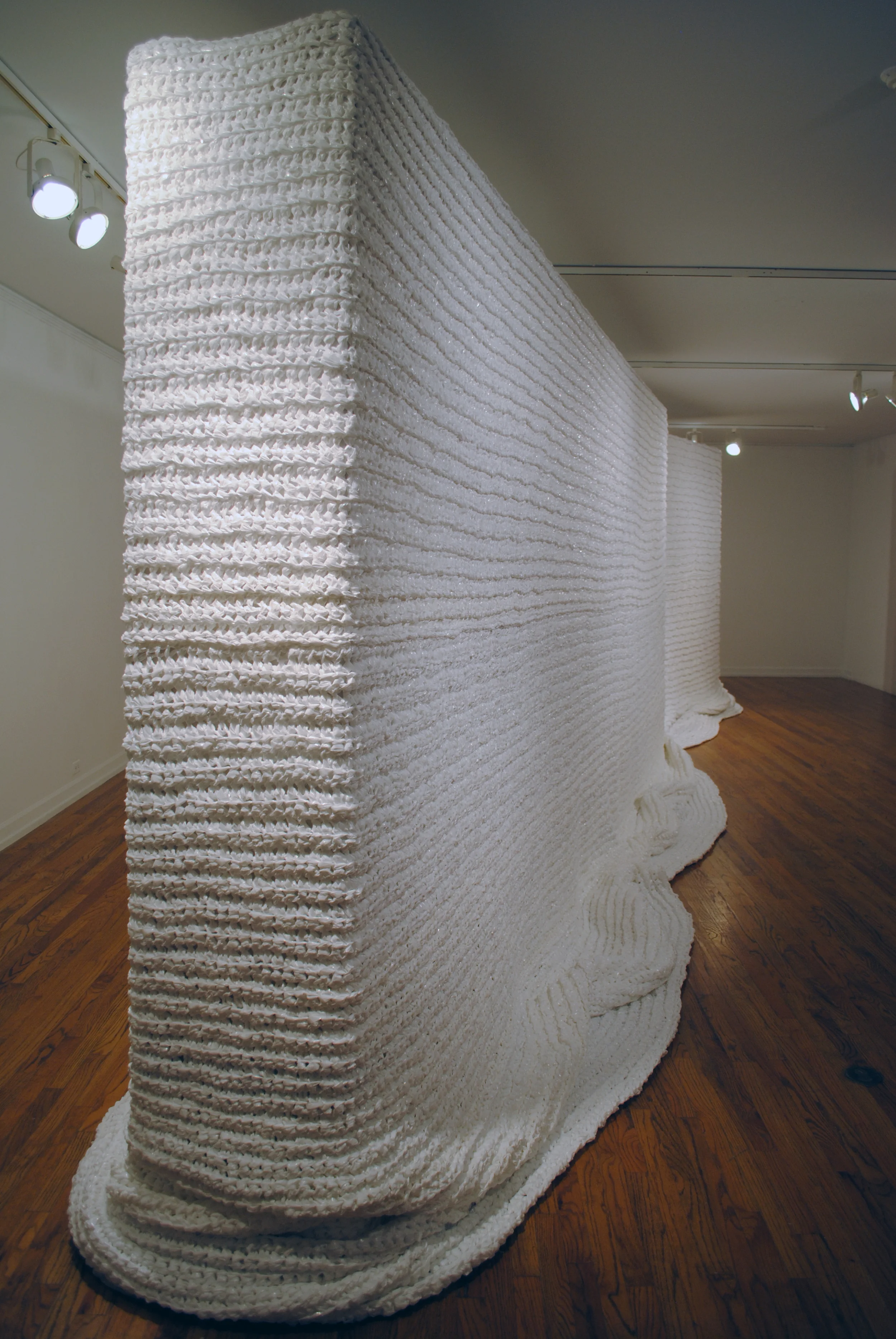 Akiko_SoftWalls.jpg