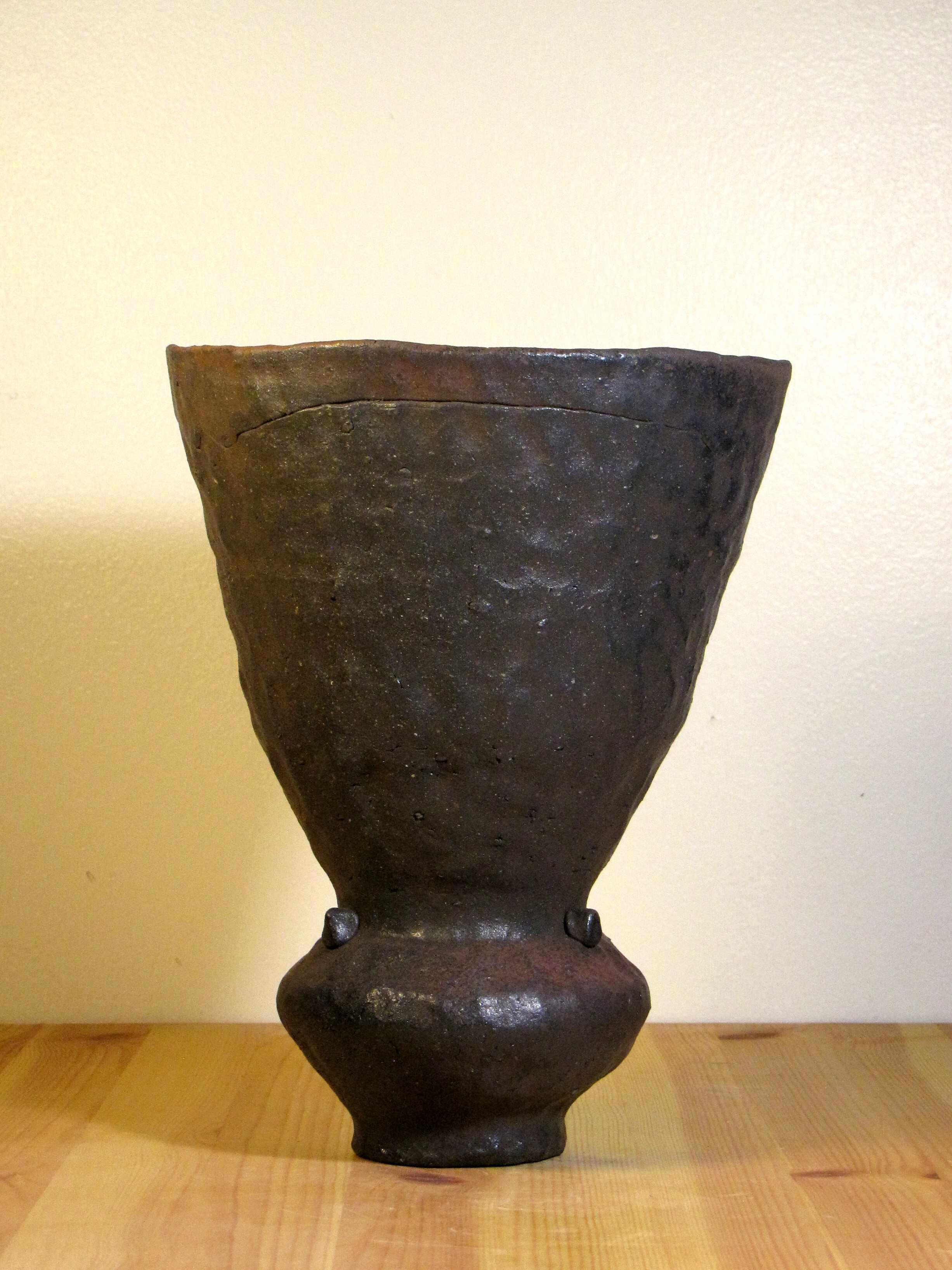 Black and Maroon Vase with Seam