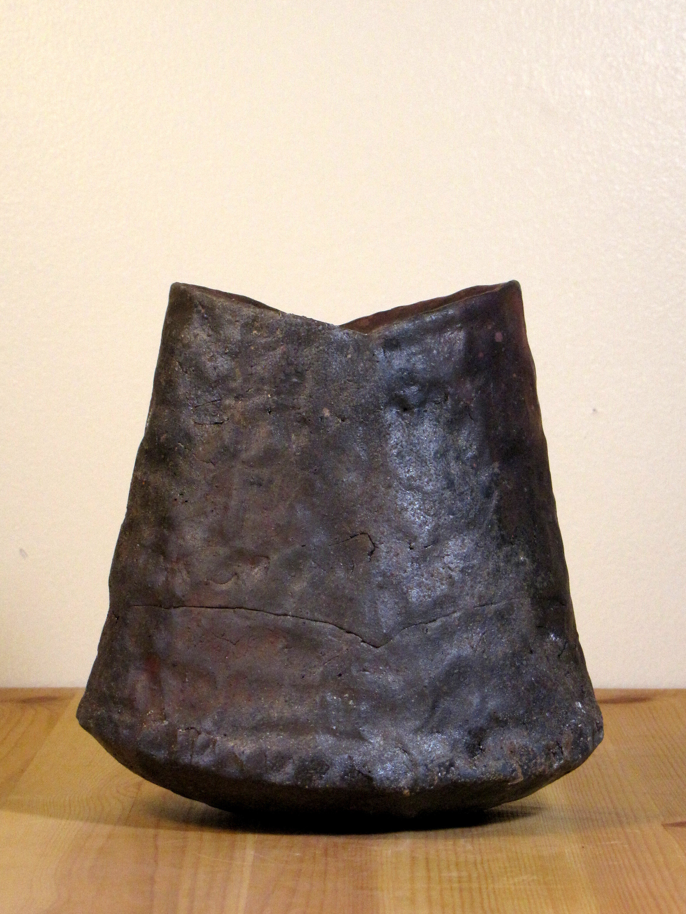 Vase with Sinuous Seam