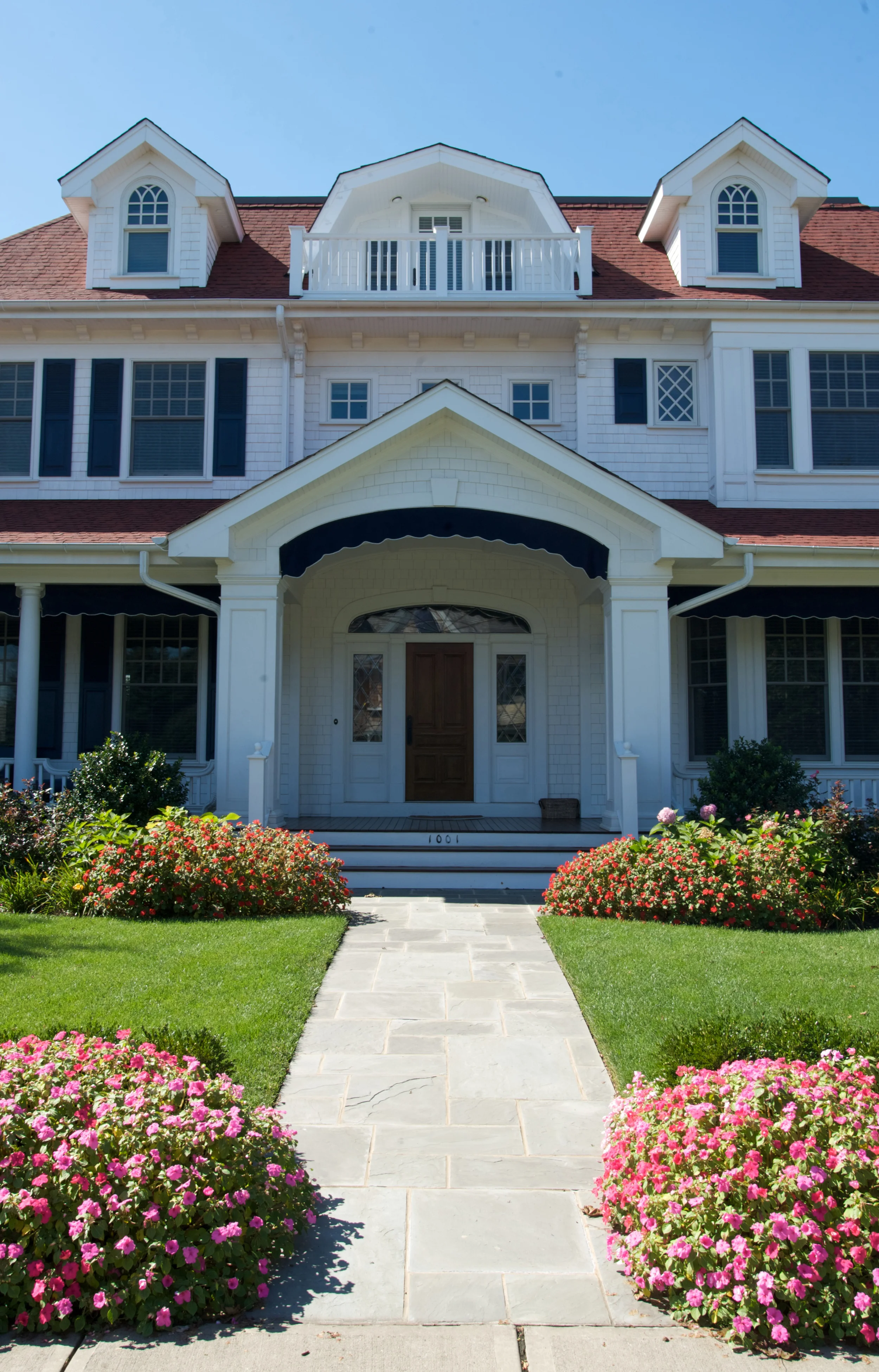Exterior6 straightened.jpg