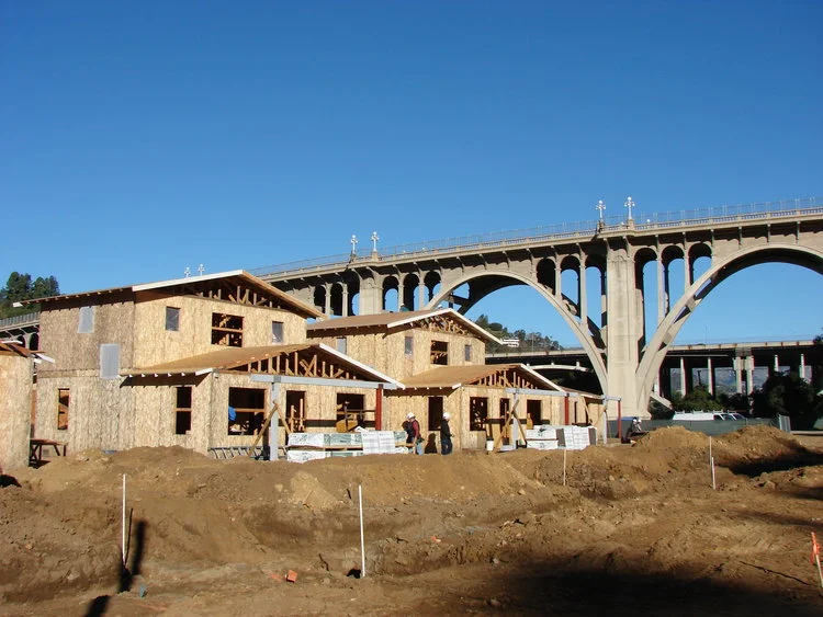 Desiderio+1+28+2017+w+bridge.jpg