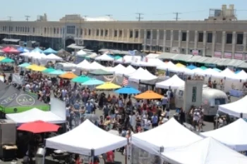 Smorgasburg.jpg