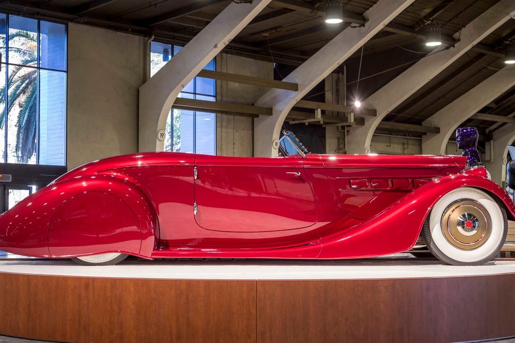 America%27s+Most+Beautiful+Roadster+Crowned+at+the+68th+Annual+Grand+National+Roadster+Show+-+AMBR+2.jpg