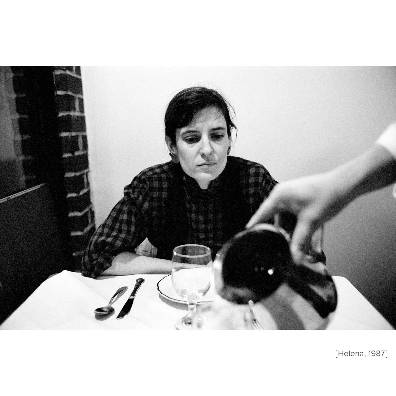 263_06d,Helena,waiter,1280,sq,caption,bkts.jpg