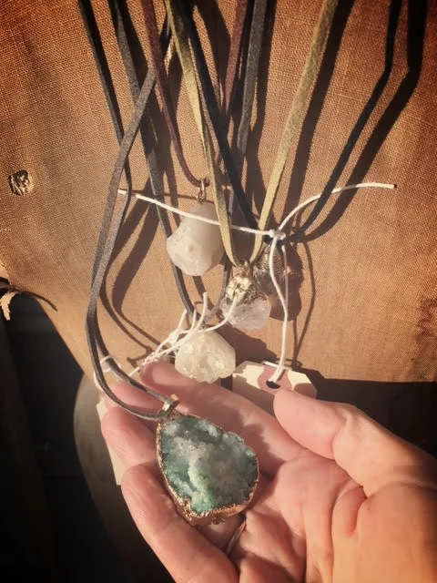 Gem neckwear