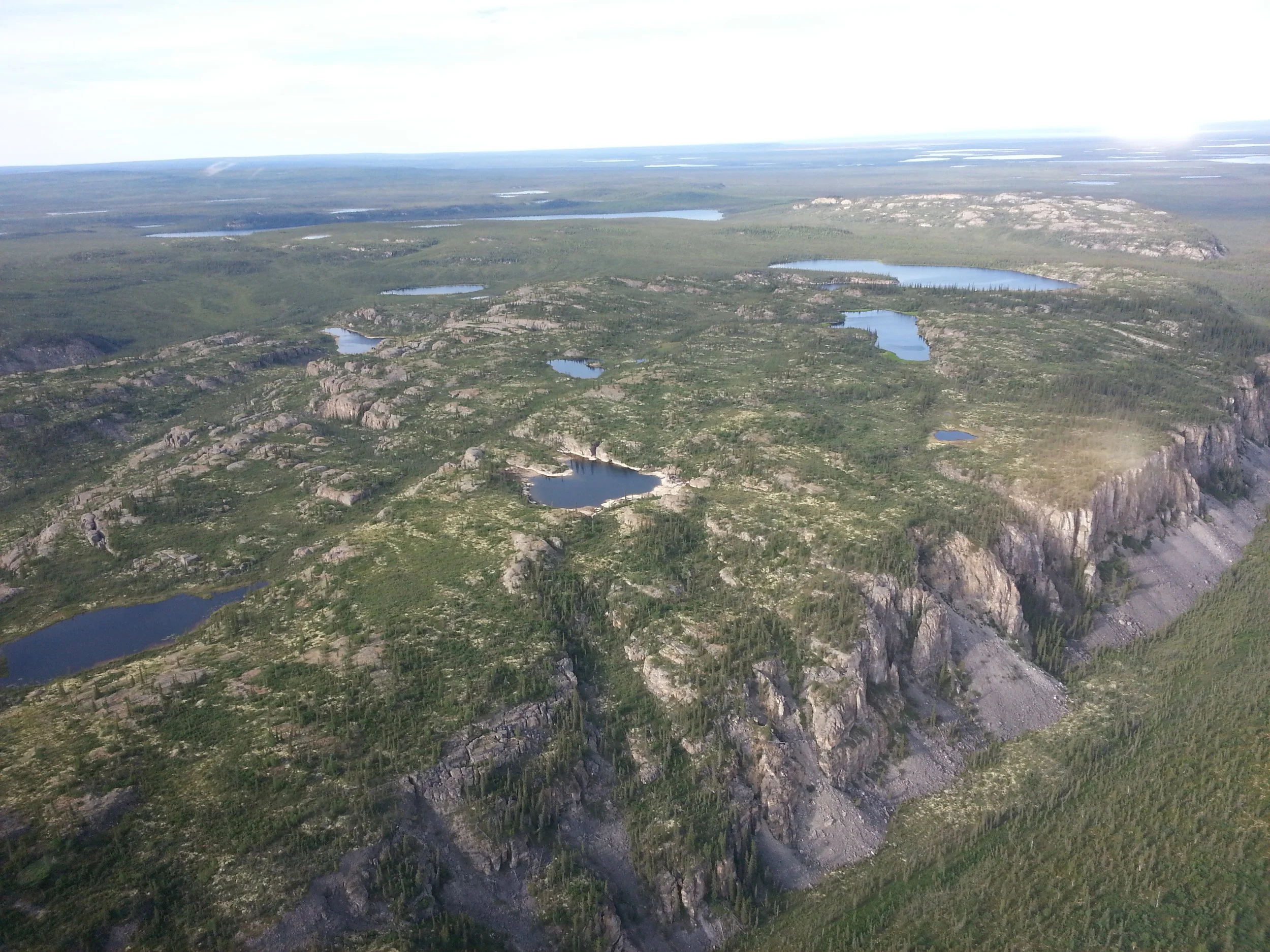InuvikSuburbs.jpg