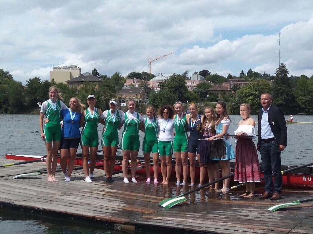 2017 Bavarian W8+ Champions with the daughter of our Aussie in 2 seat