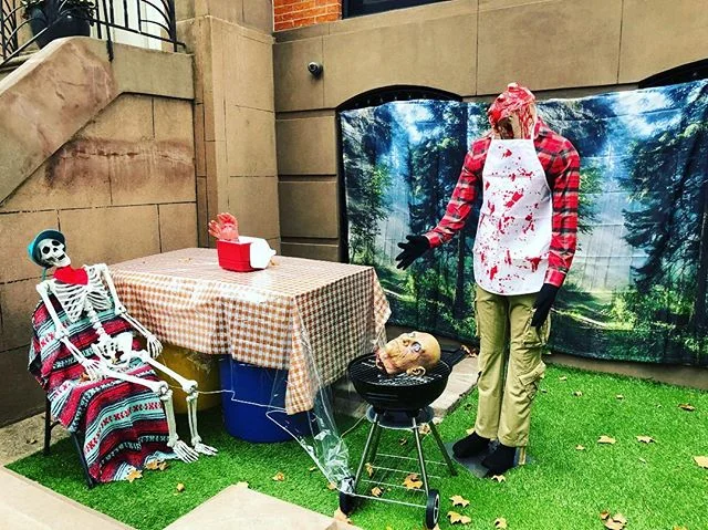 HEADSPACE.
&bull;
Feeling like you can&rsquo;t get out of your head? 😜
&bull;
#Stress and #anxiety and #life take up a lot of brain space. For some more than others, it can feel nearly impossible to escape the mental chatter and get clear enough to 