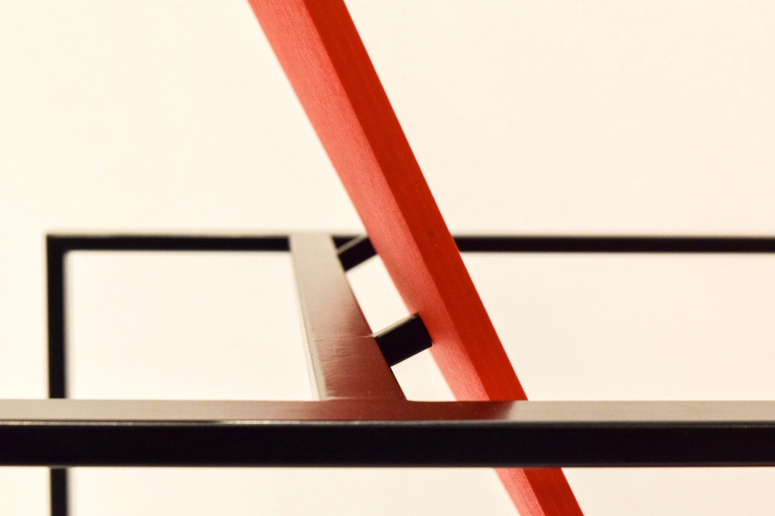 R255 — Zsuzsanna Horvath