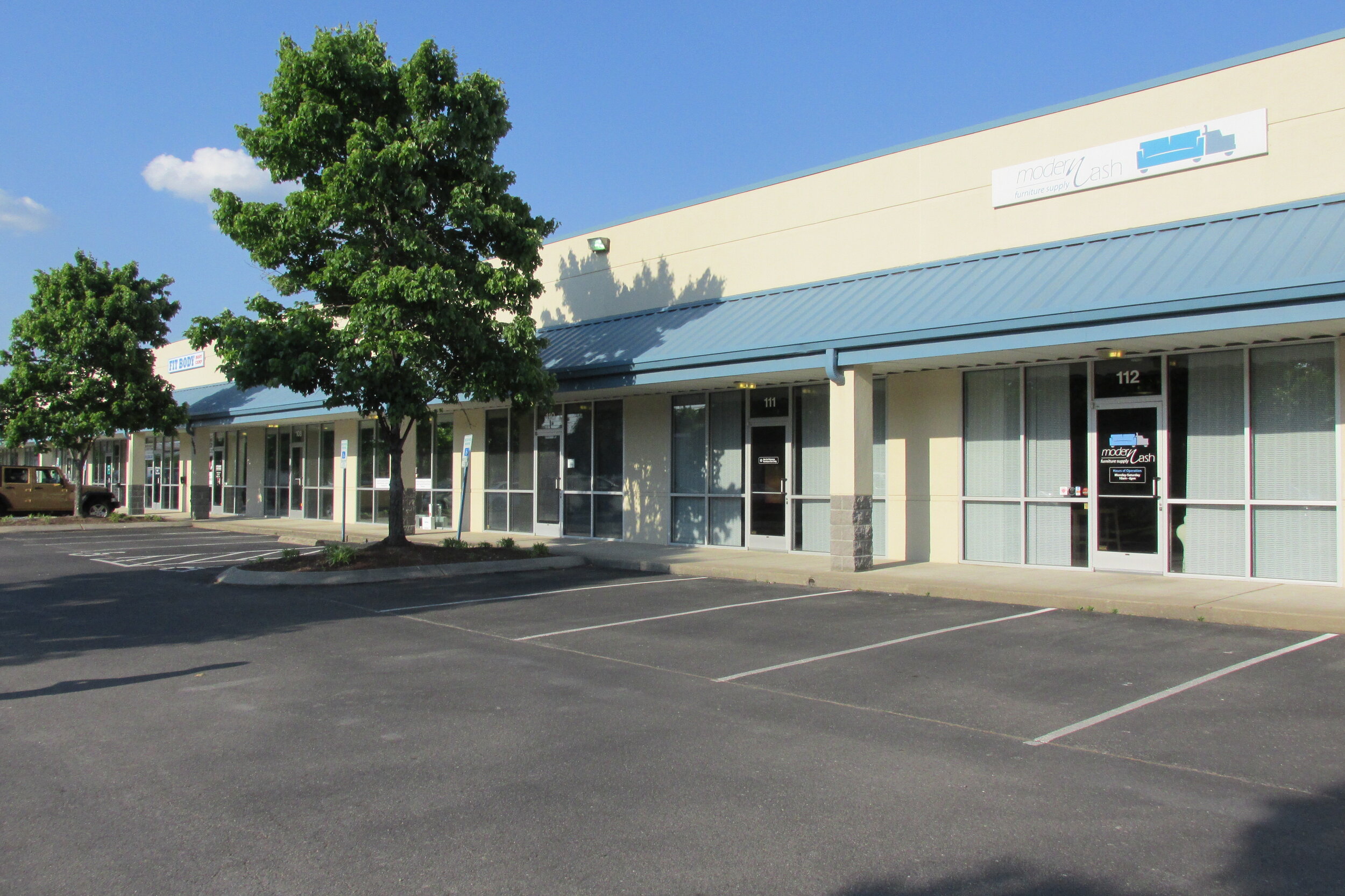 Trousdale Commons (3656 Trousdale Dr)