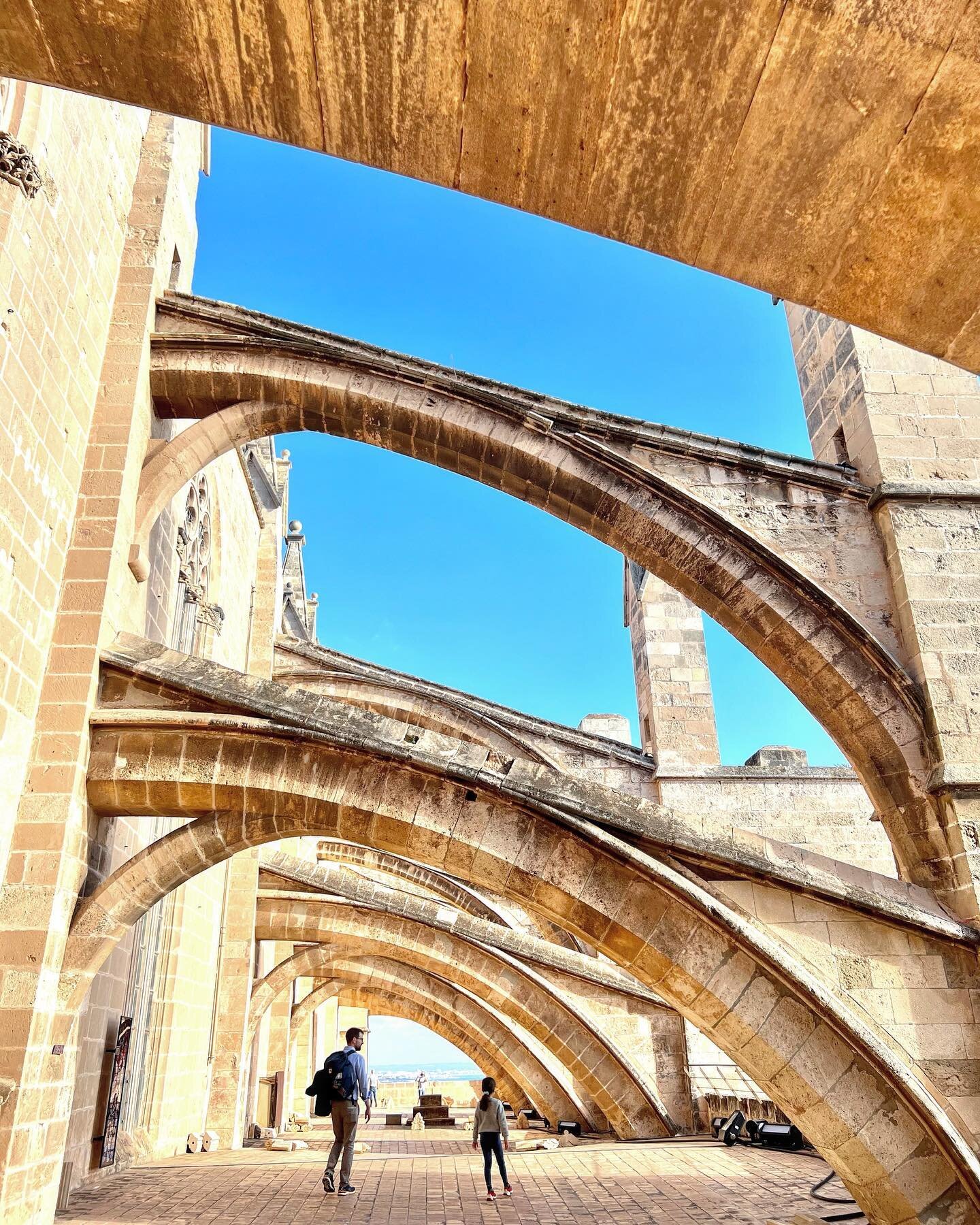 This unique, elevated space overlooking the Mediterranean&hellip; framed by the arches of the flying buttresses. Their scale and  spans are extraordinary. #architecture #arquitectura #arquitetura #cathedral #buttress #structure #gothic #laseu #palmad