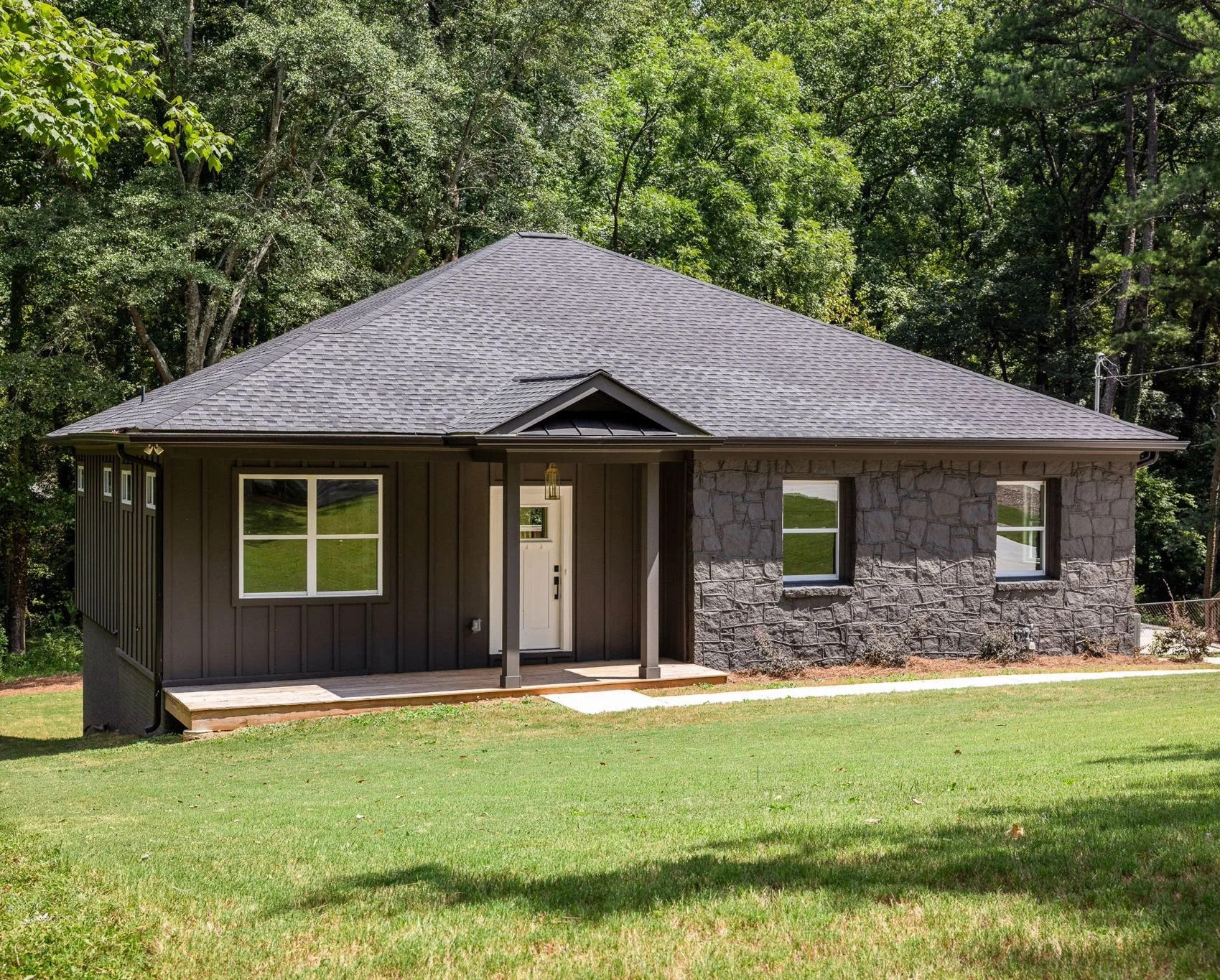 1208 Thomas Road | Decatur, GA 30030