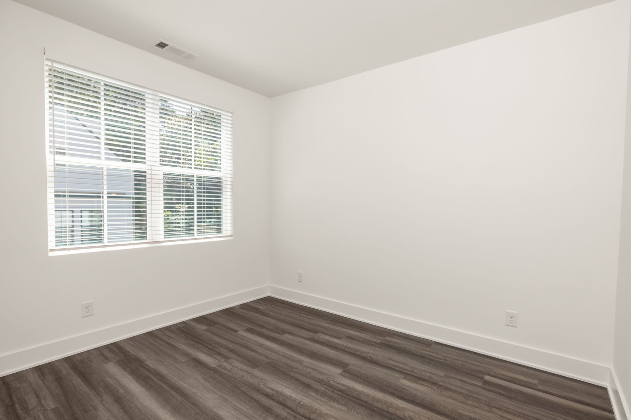 28-web-or-mls-20250714_1788peach_harris082.jpg