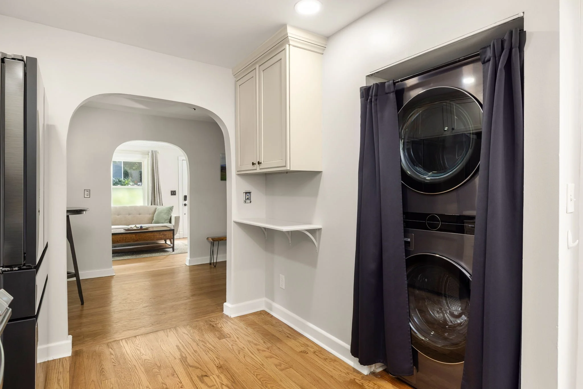 13-web-or-mls-20251010_3056oakham_harris036.jpg