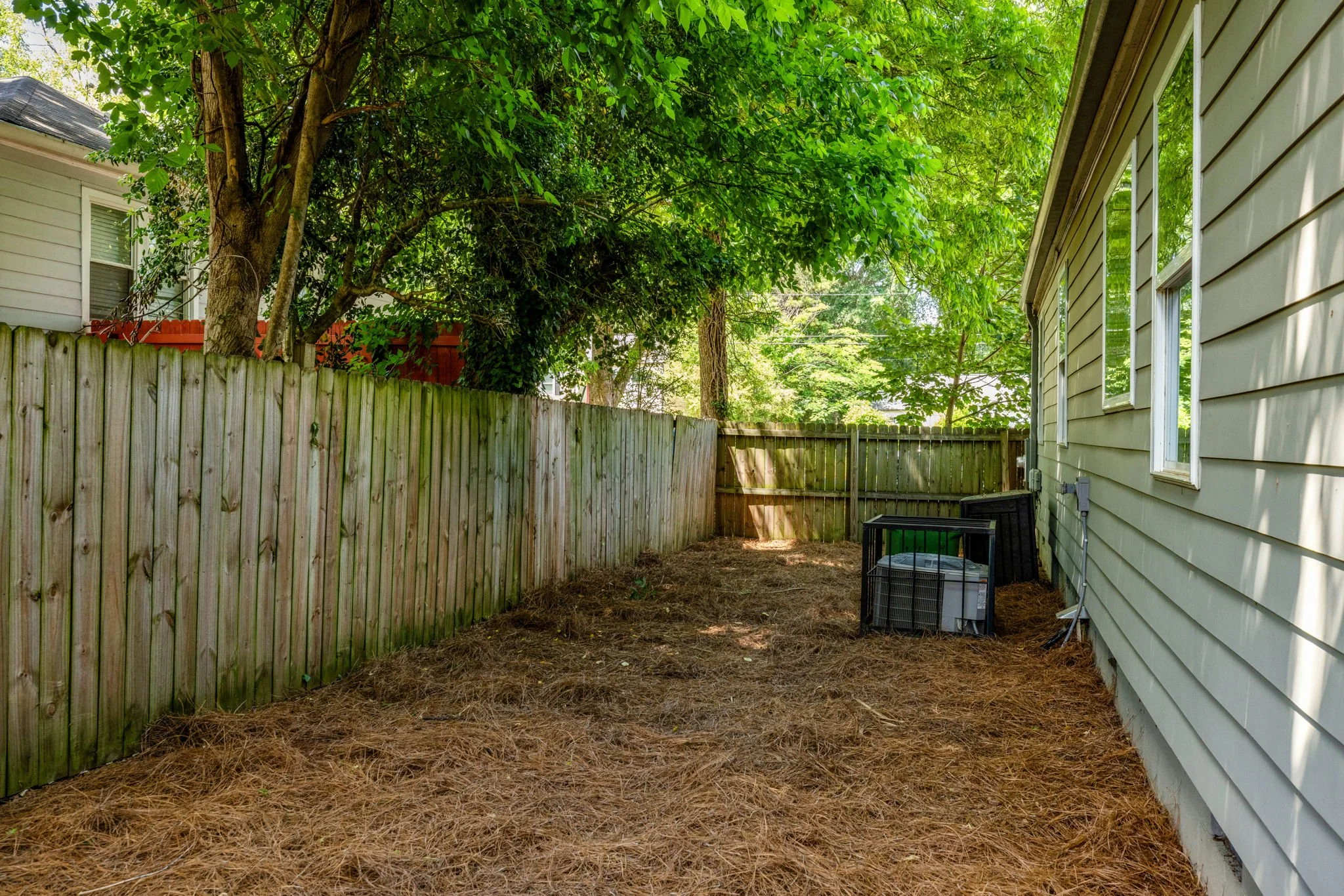20-web-or-mls-20260518_1266almont_harris064.jpg