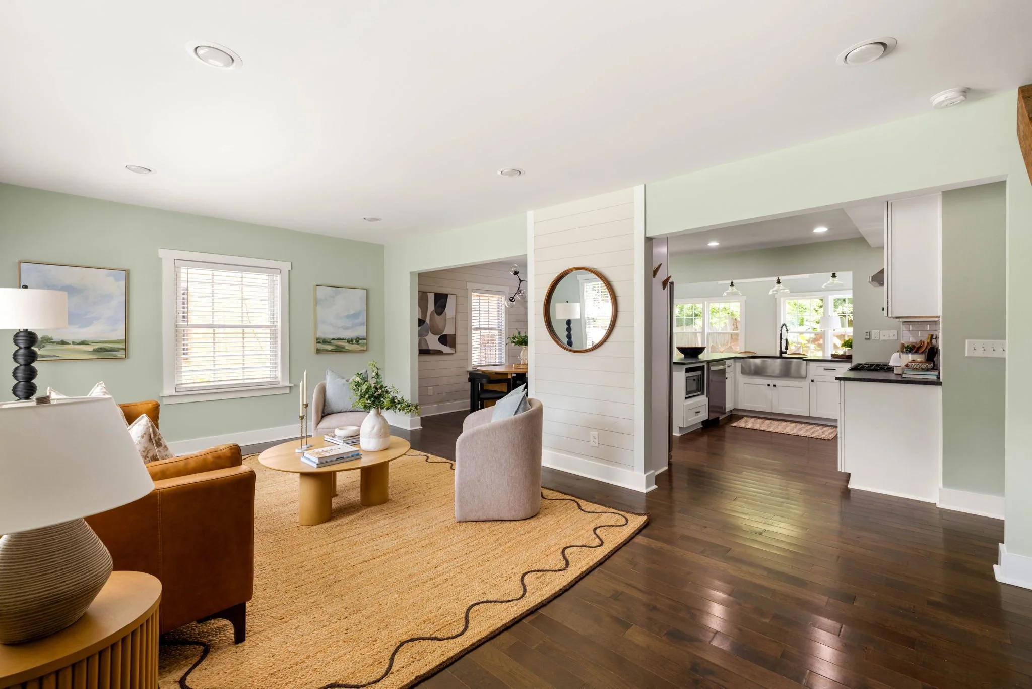 5-web-or-mls-20260528_1535deerwood_harris018.jpg