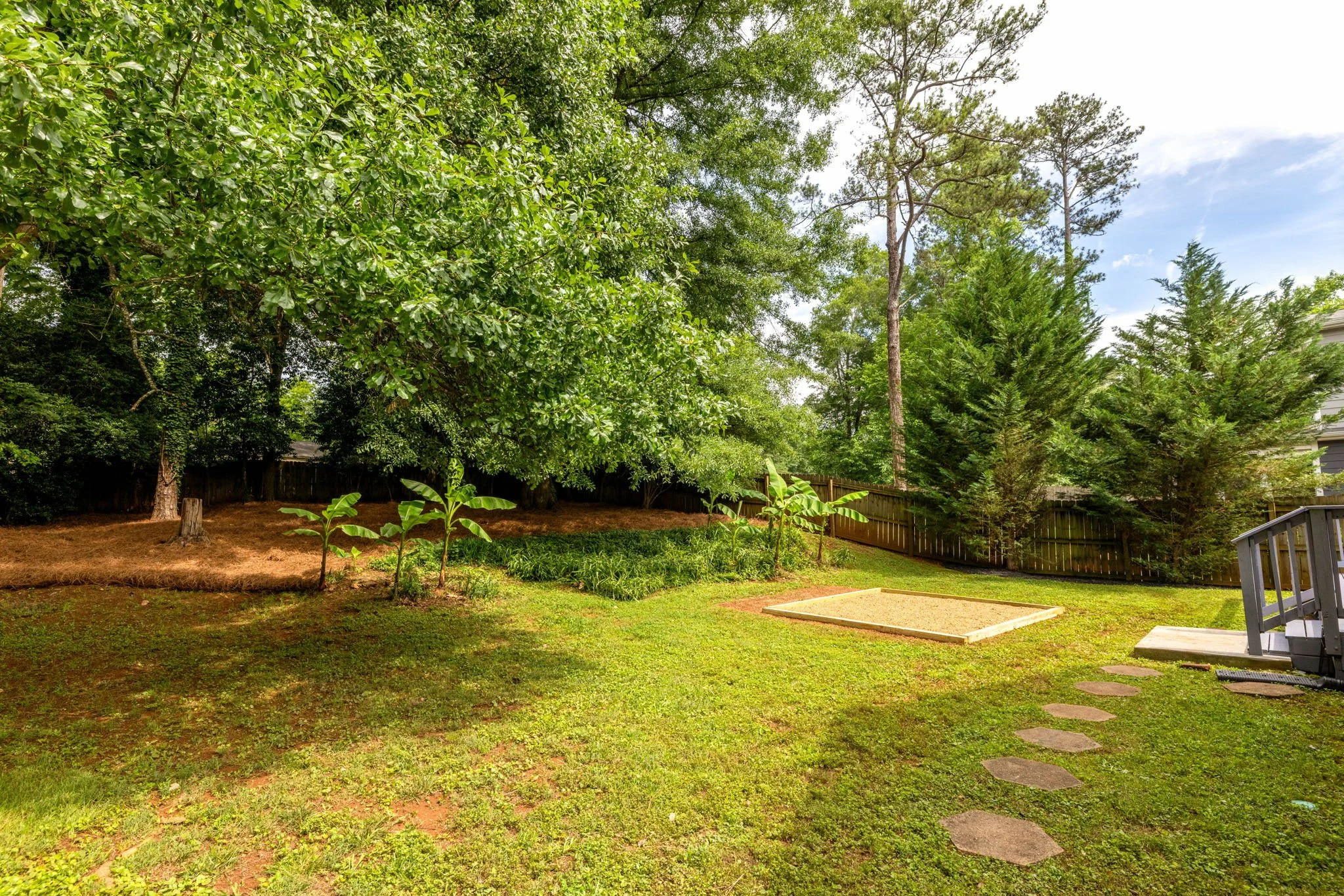 34-web-or-mls-20260528_1535deerwood_harris103.jpg