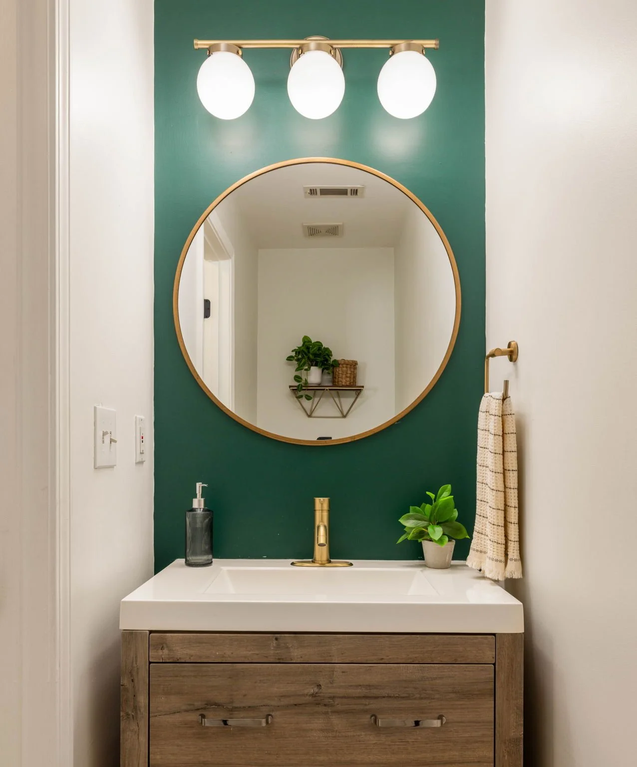 23-web-or-mls-20260707_257first_harris058.jpg