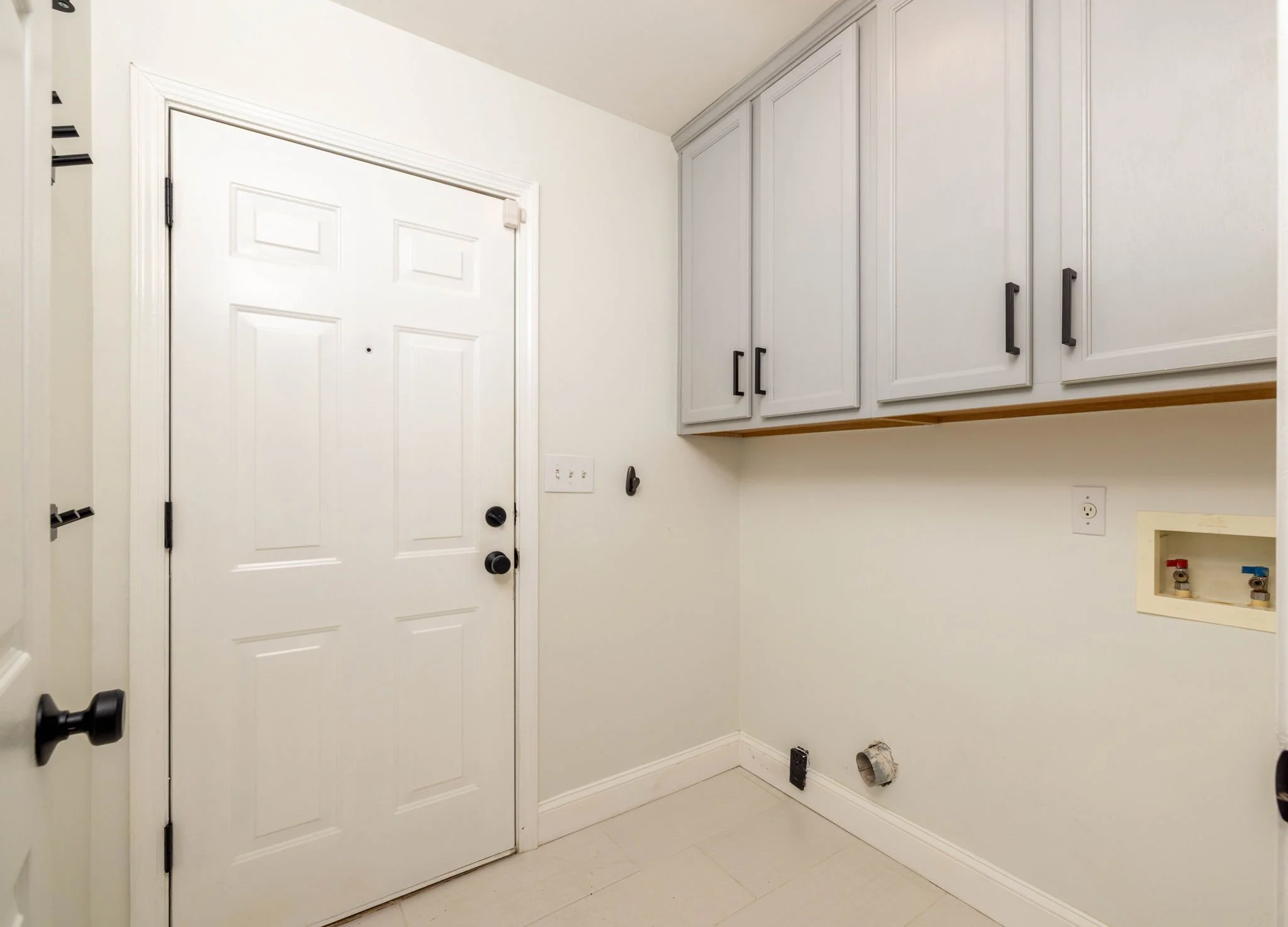 21-web-or-mls-20260707_257first_harris054.jpg