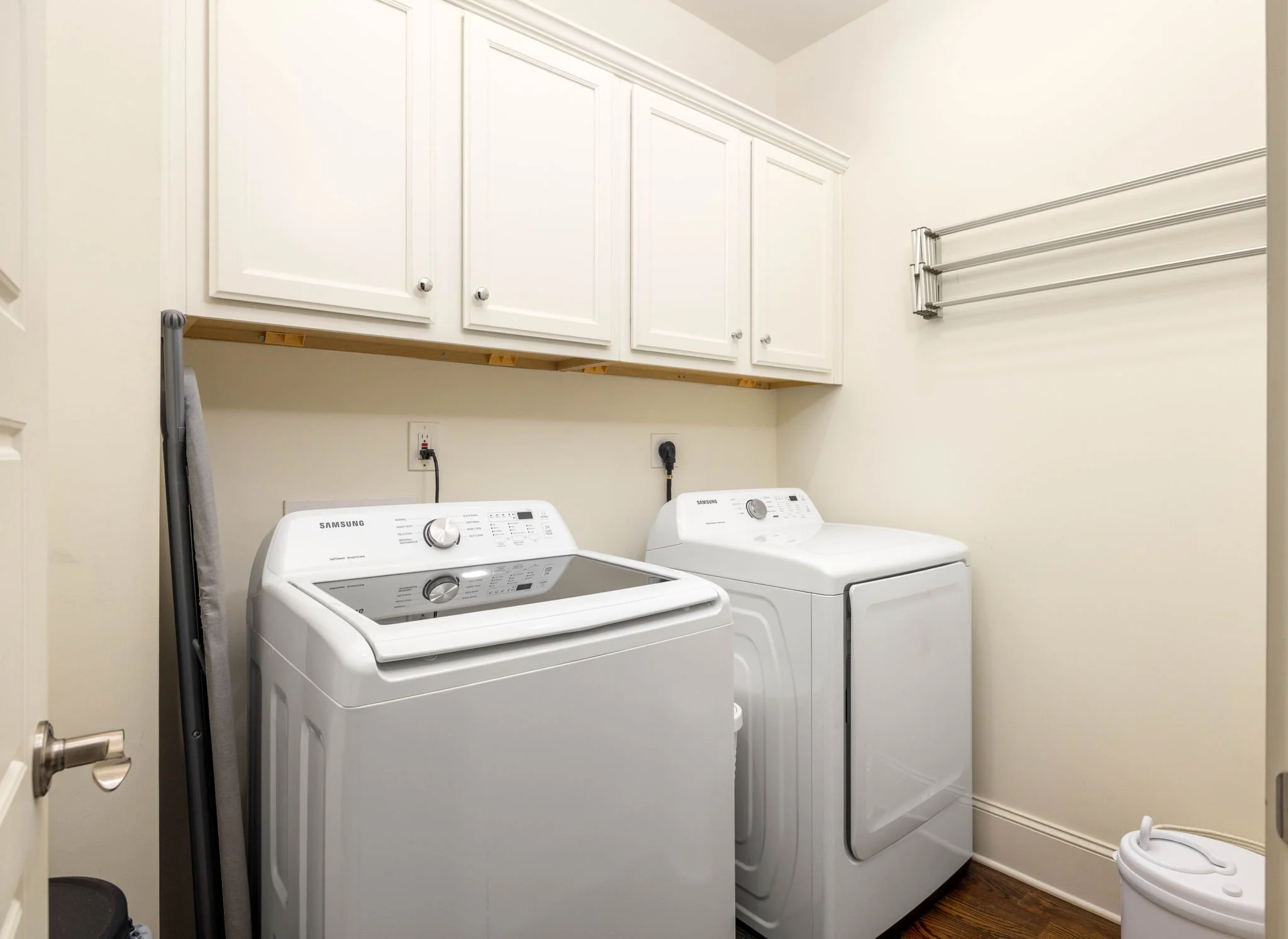  Laundry room with lots of storage 