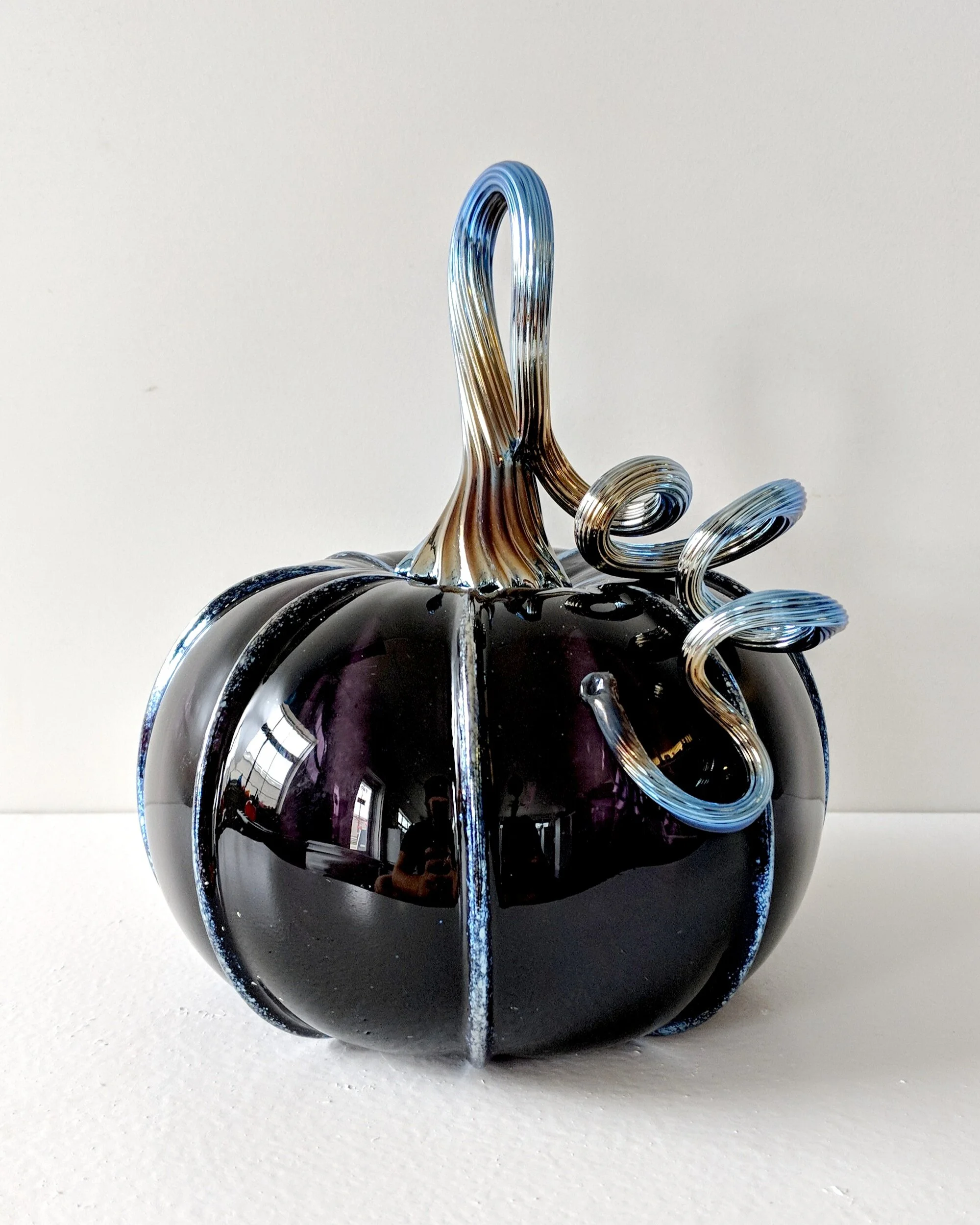 Black+and+Silver+.jpg