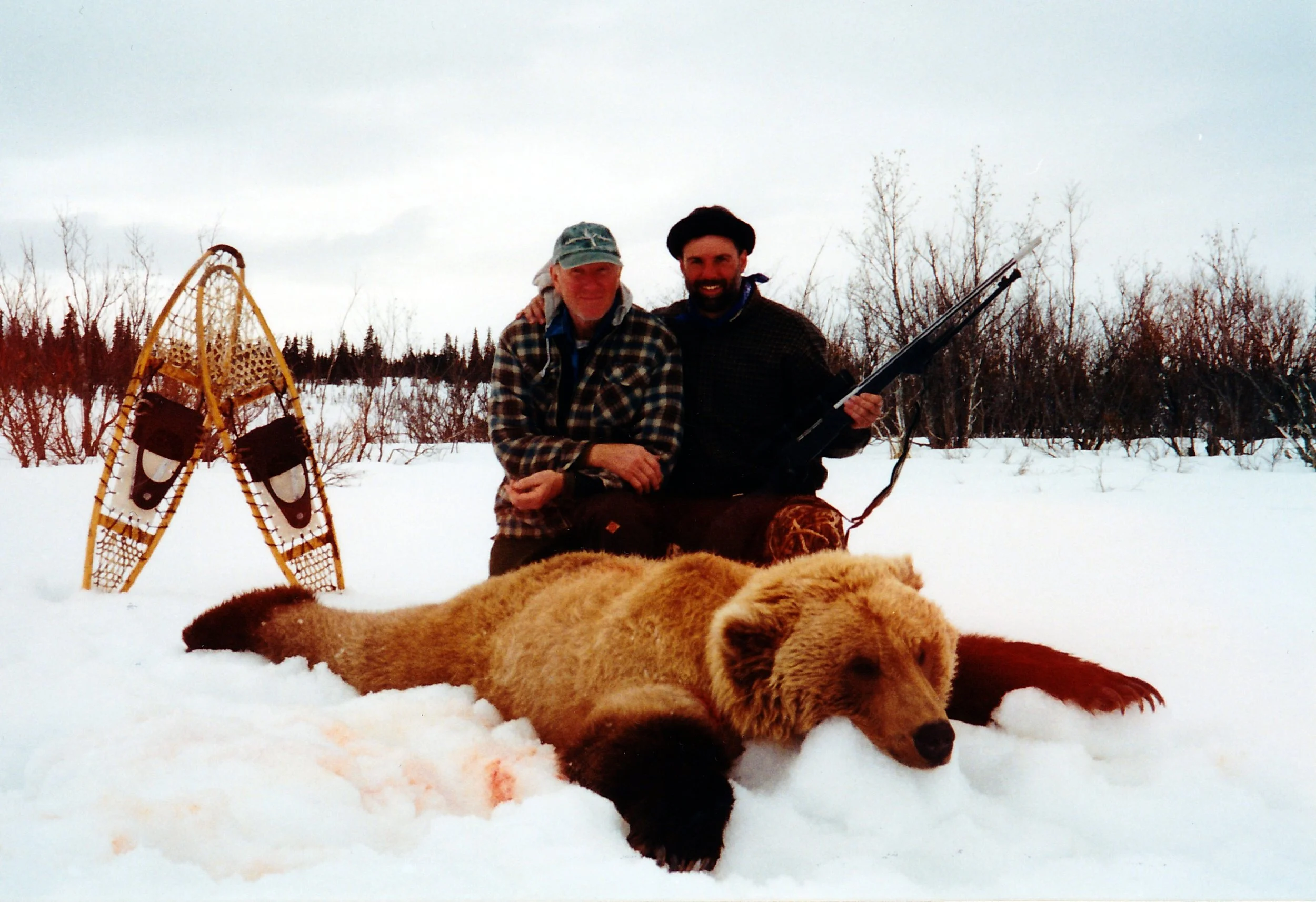 (L to R) Guide EJ Hiett and client Terry Byrne, of Lexington, OH.