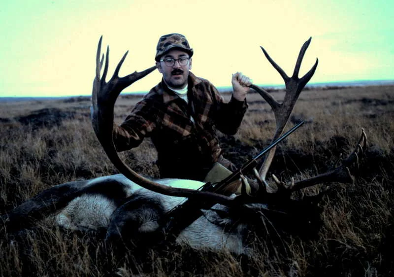 Earl Boucher with his 390+ B&C that he took around "the dunes."