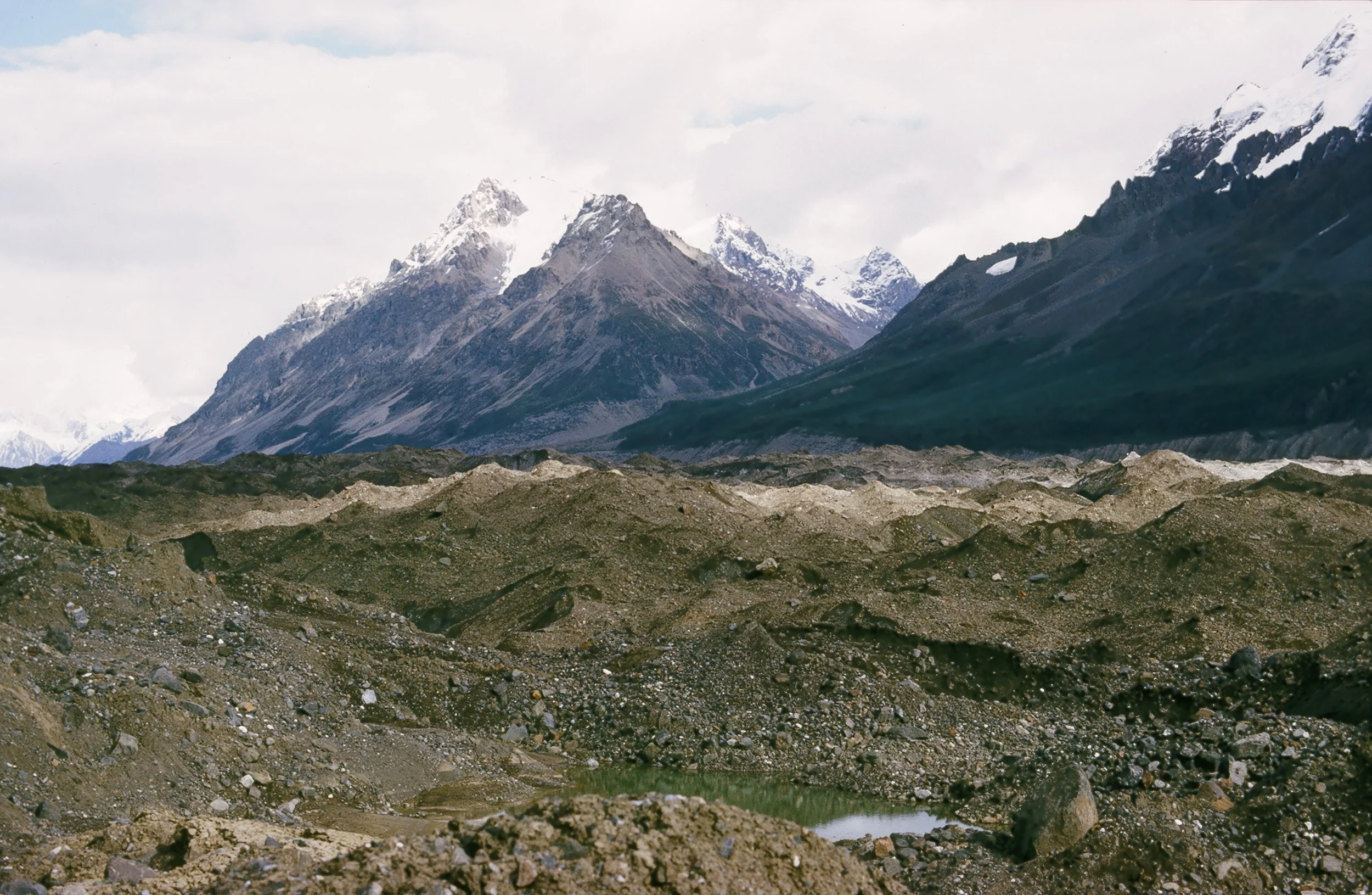 The area we dropped into after we got off of the lip of the glacier. Ugly stuff to walk in!!