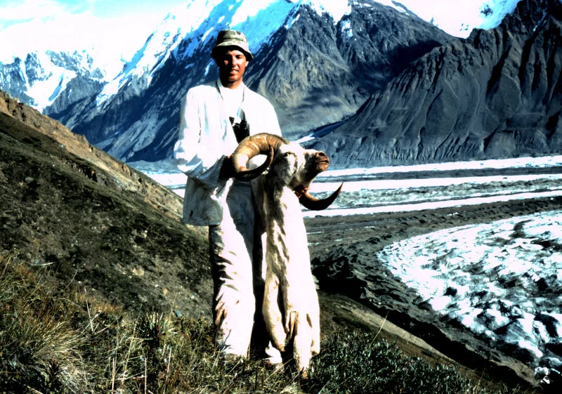 Dick with his big based 36 1/2" ram. Canada is back and to the left of Dick.