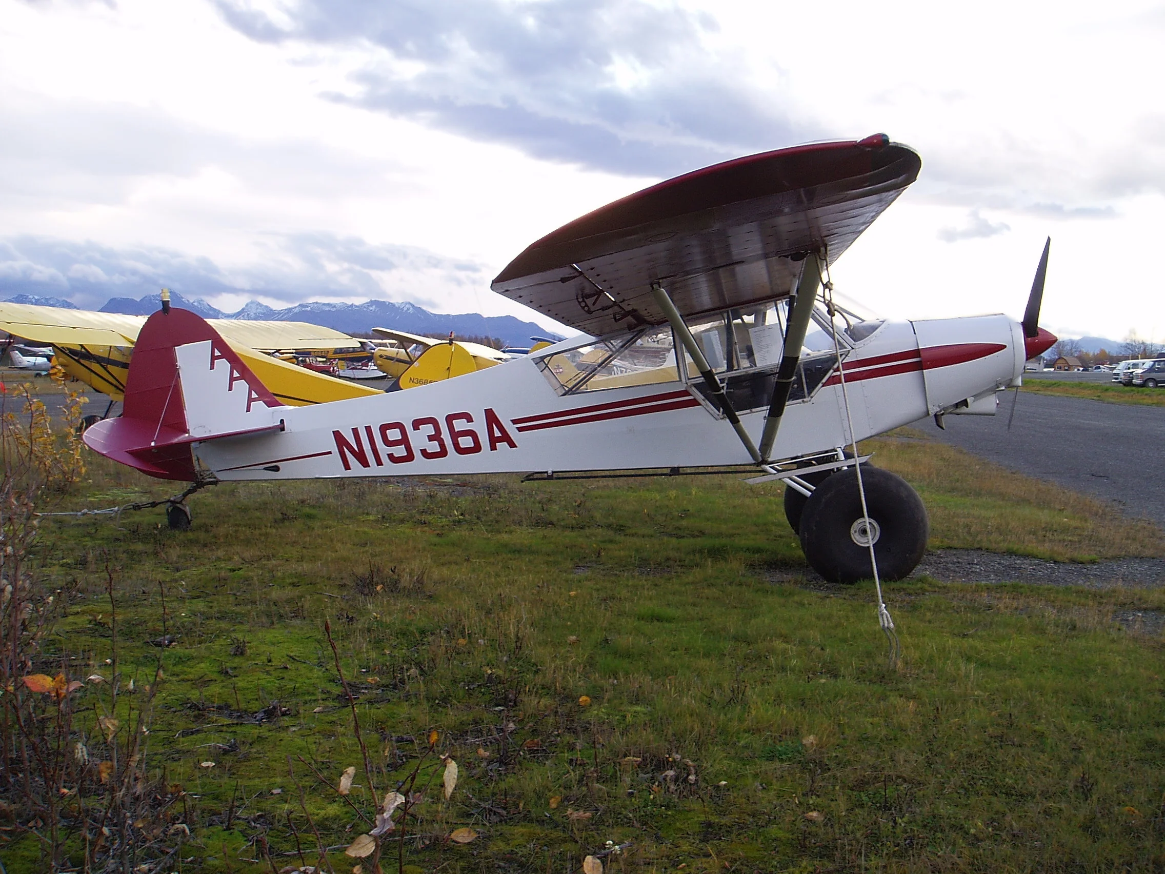 1936A at Lake Hood strip in Anchorage right before I sold it in 2008. I loved that plane.