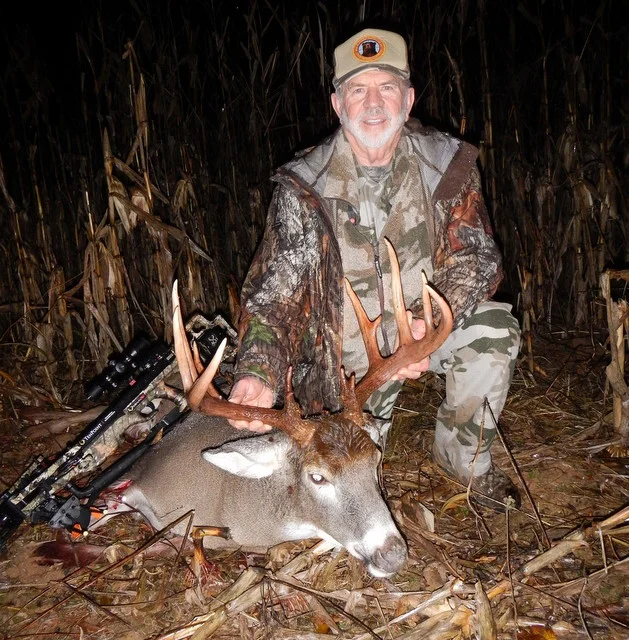 Just returned from my whitetail deer hunt in Illinois with my friend Matt Caldwell. Took this heavy 10 pointer with stuff (3 extra points) at 36 yards with my Ten Point crossbow. Great hunt!