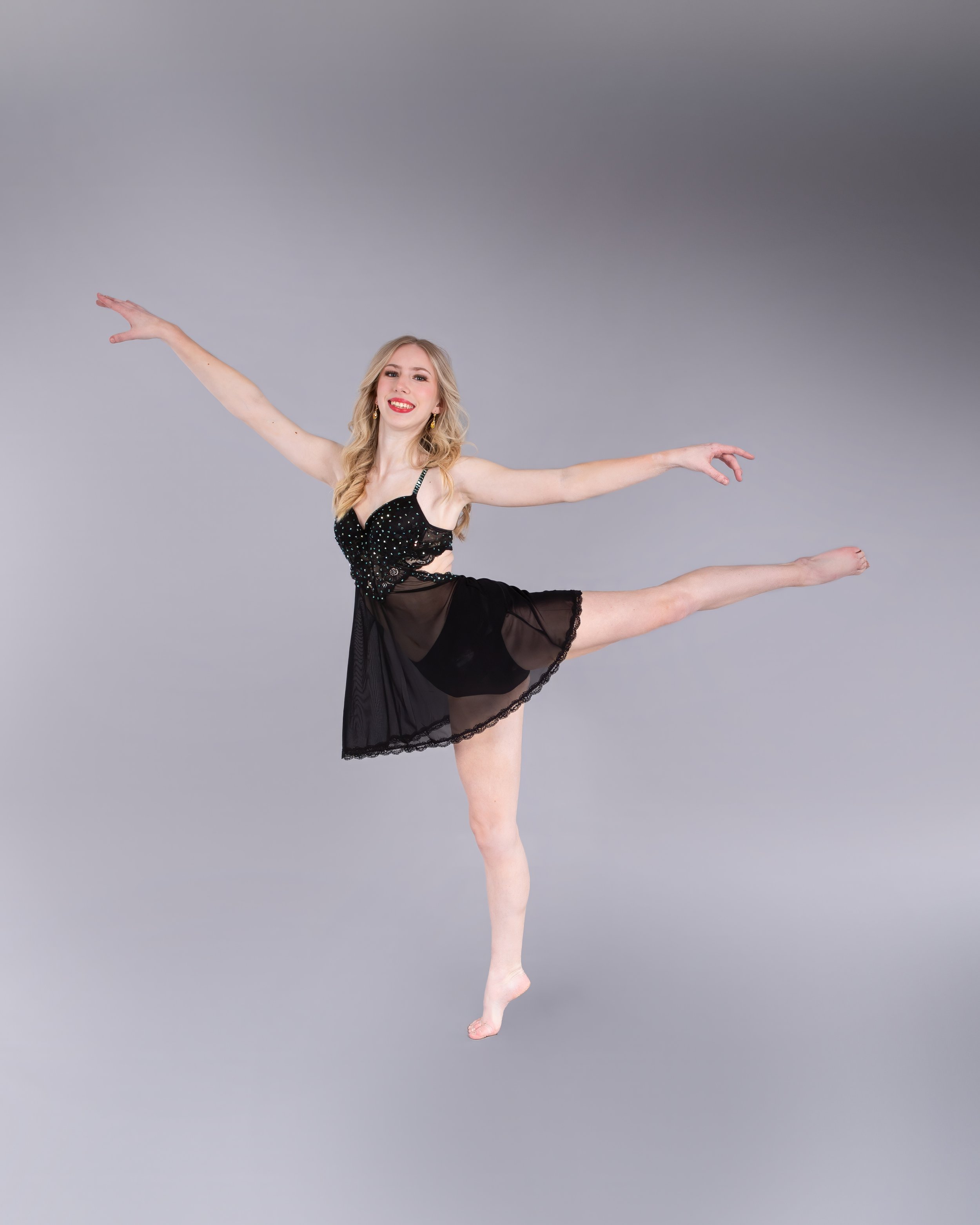 ALYSSA FODOR Senior Miss Fly