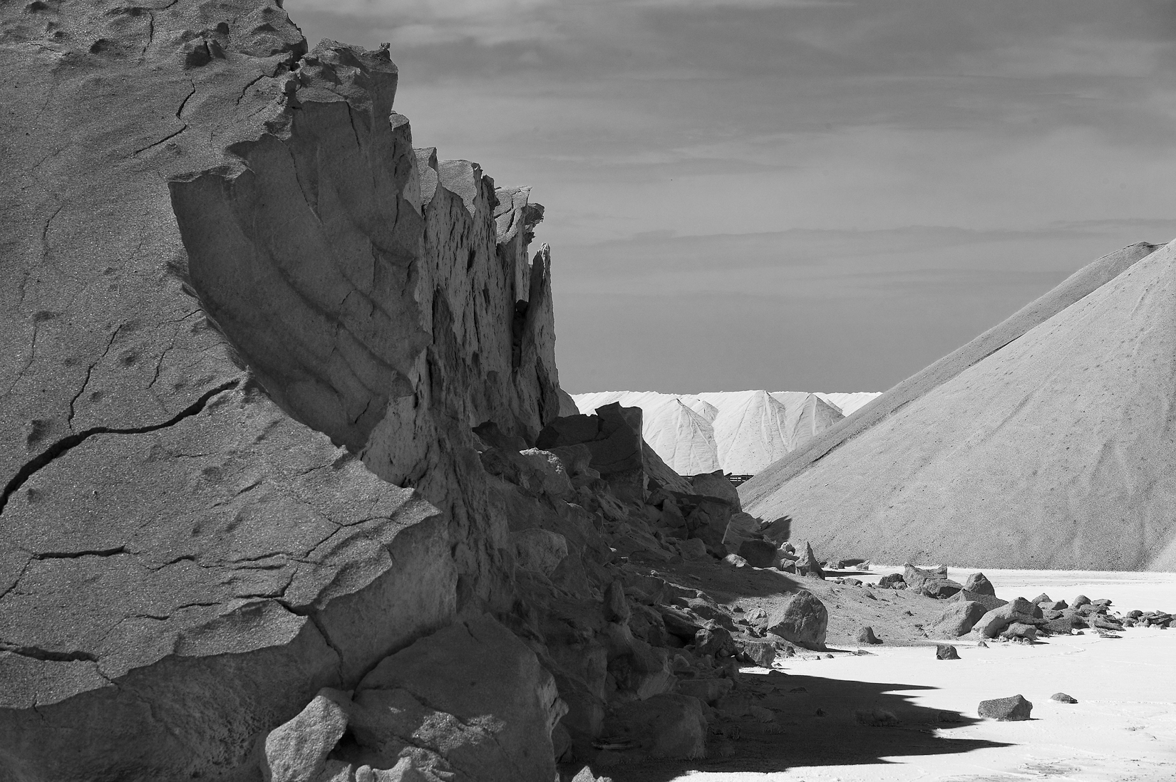 Salt cliffs france.jpg