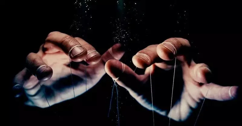 The Epidemic of Narcissism and How I Survived Narcissistic Abuse