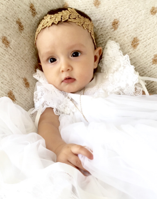 Fancy gold leaf head band from Maddie & Bean