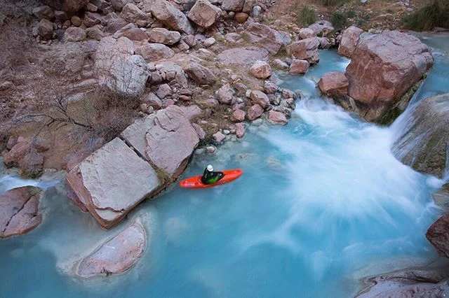 Just returned from an amazing few weeks paddling the Colorado River through the Grand Canyon!! 🚣🐑🤘Here's a bud on Havasu Creek. @esker_william_ #grandcanyon #havasueme