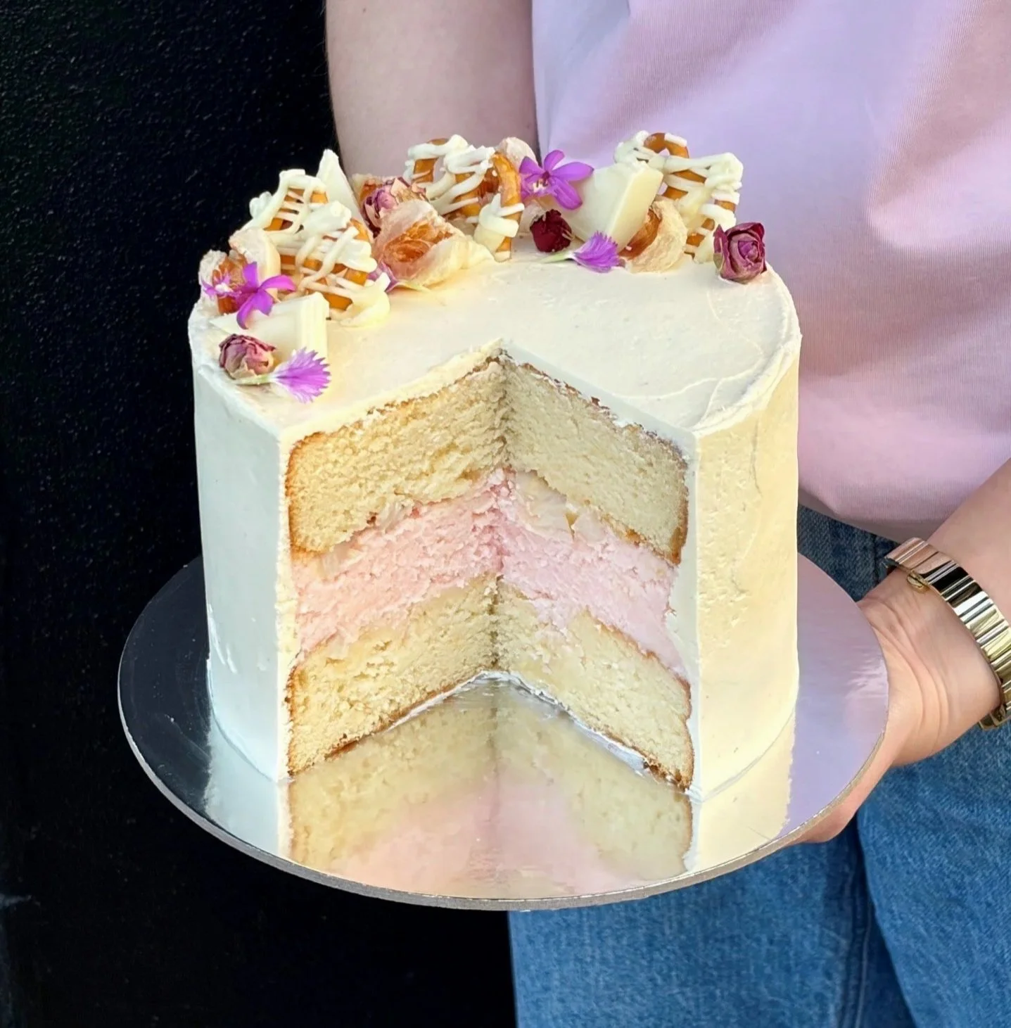 vanillapod-buttercreamcake-vanillapodspecialtycakes-brisbanecake-WhiteChocolatewithLycheeandRoseMousseCake-LycheeCake-RoseCake-cakecrosssection.jpg