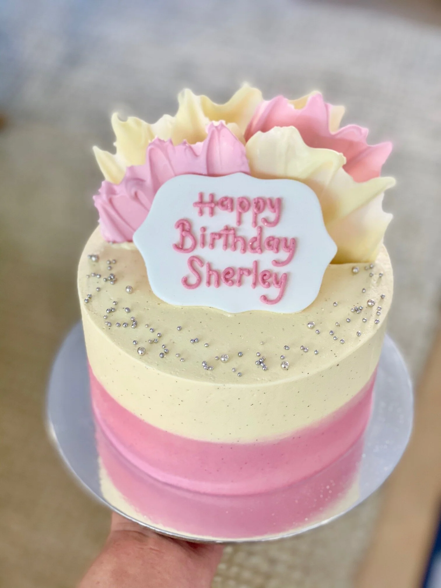 vanillapodspecialtycakes-brisbanecakes-cupcakes-noveltycakes-corporatecupcakes-ruokday (22).jpg