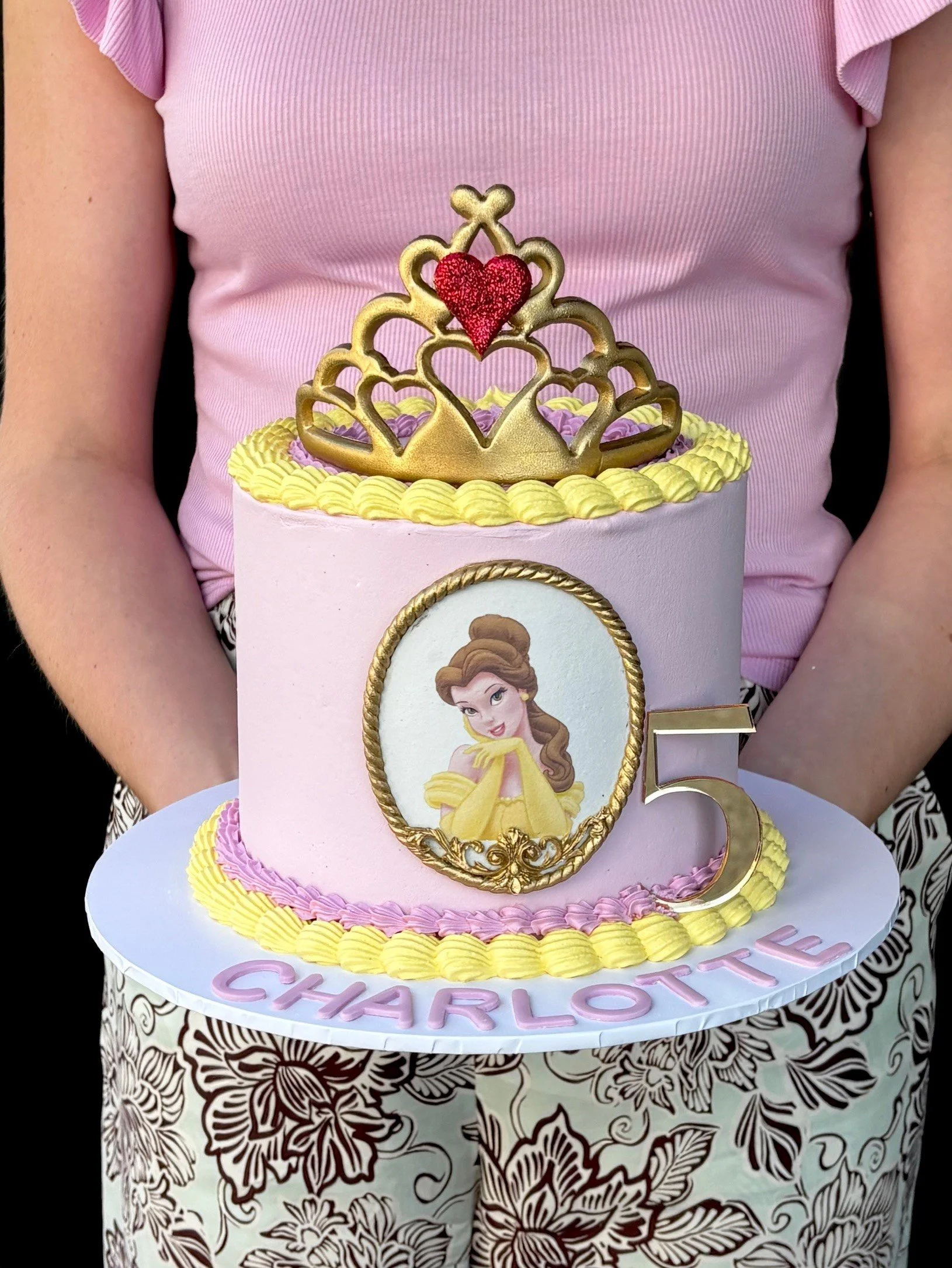 vanillapodspecialtycakes-vanillapod-princesscake-princessbelle-lambethcake-crowncake-birthdaycake-brisbanecakes-kidscakes-brisbanebakery.jpg